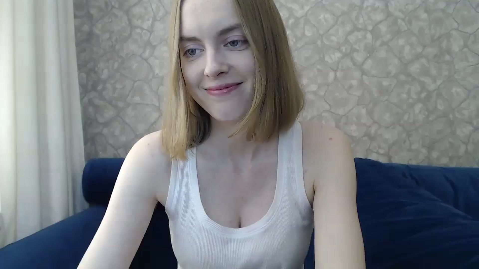 Gallery image thumbnail from CutieLilo's myfreecams stream on, 11/21/2023, 08:11 image 14 of 20