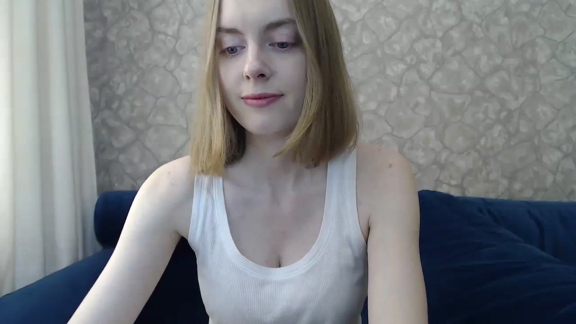 Gallery image thumbnail from CutieLilo's myfreecams stream on, 11/21/2023, 08:11 image 11 of 20