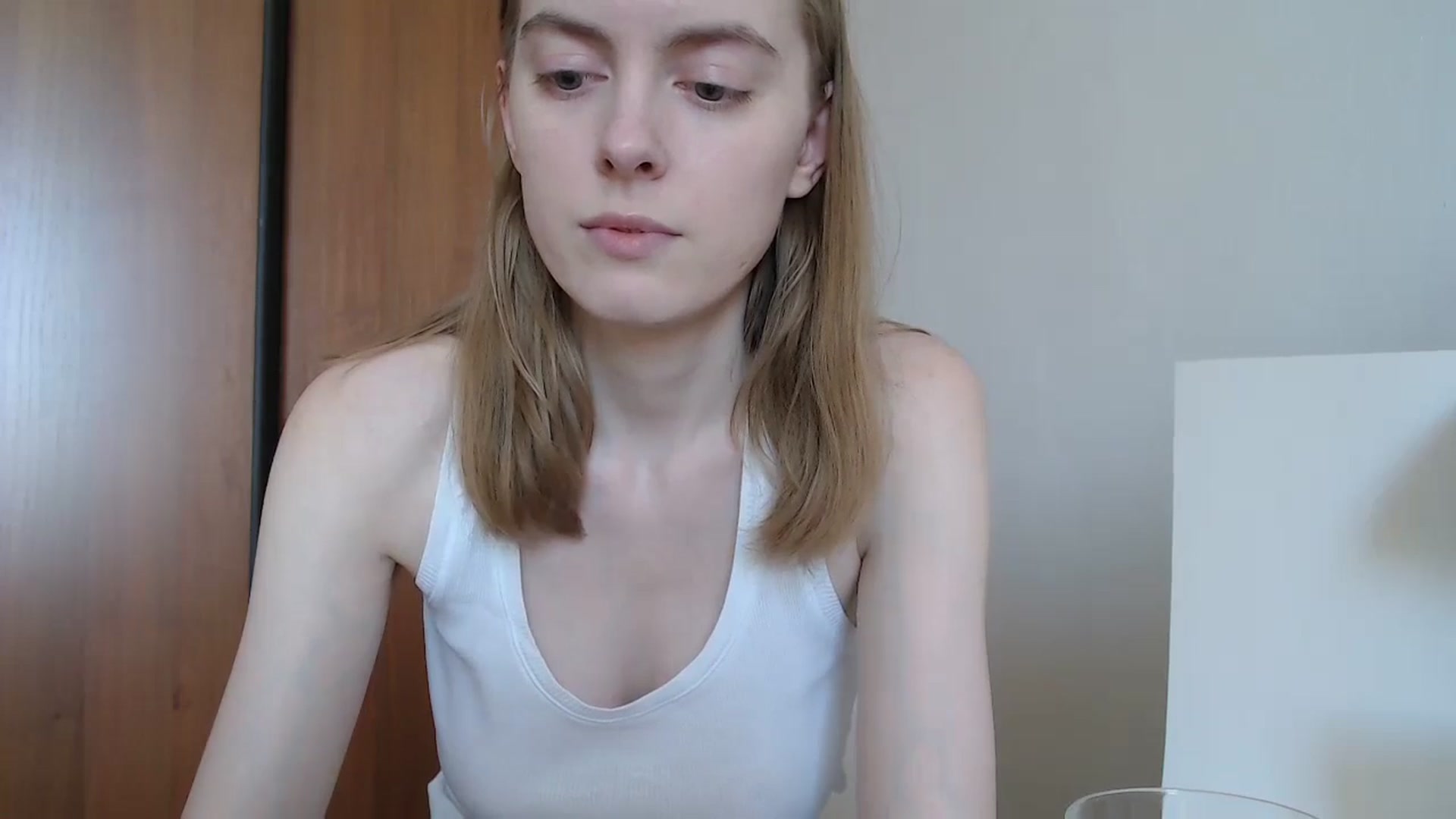 Gallery image thumbnail from CutieLilo's myfreecams stream on, 06/26/2024, 08:06 image 6 of 20