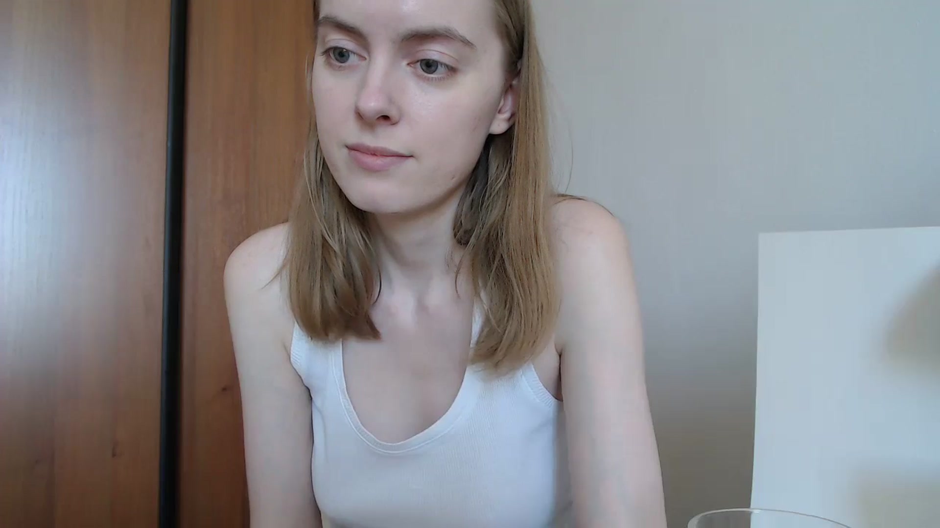 Gallery image thumbnail from CutieLilo's myfreecams stream on, 06/26/2024, 08:06 image 12 of 20