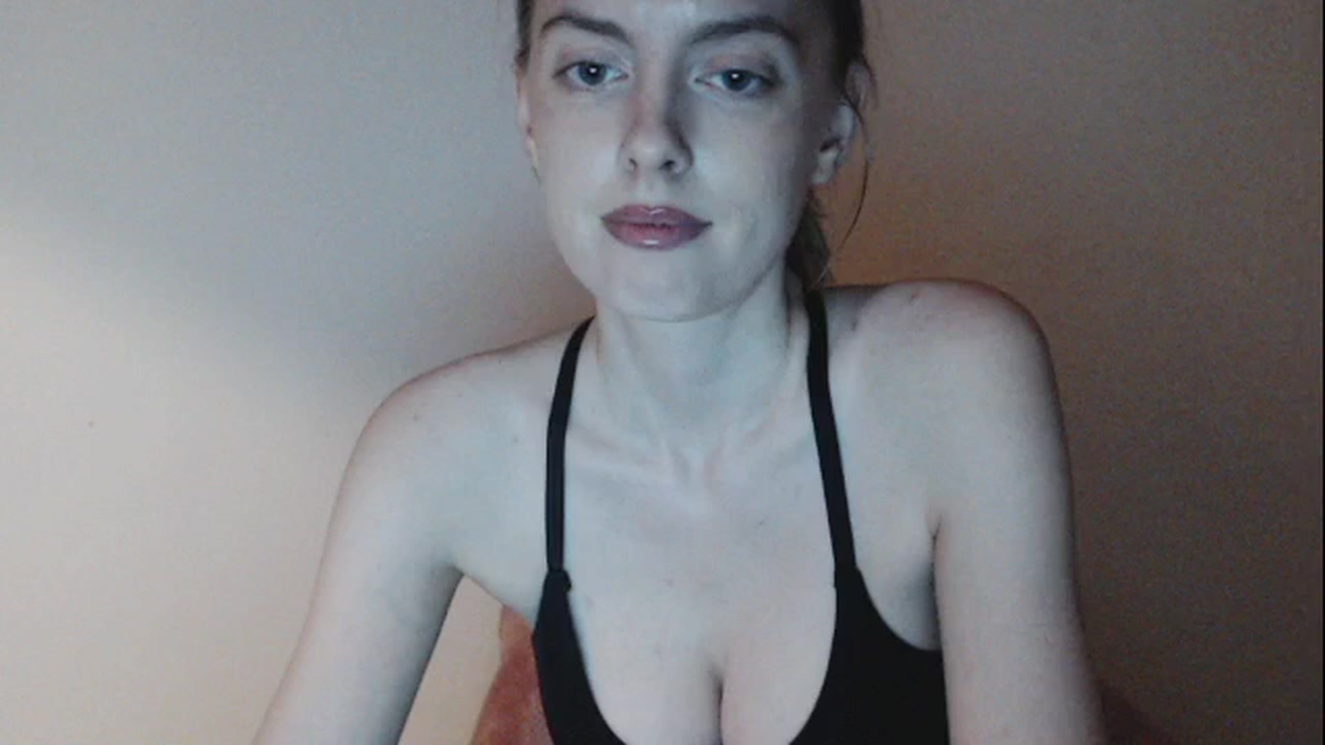 Gallery image thumbnail from CutieLilo's myfreecams stream on, 10/20/2024, 13:27 image 20 of 20