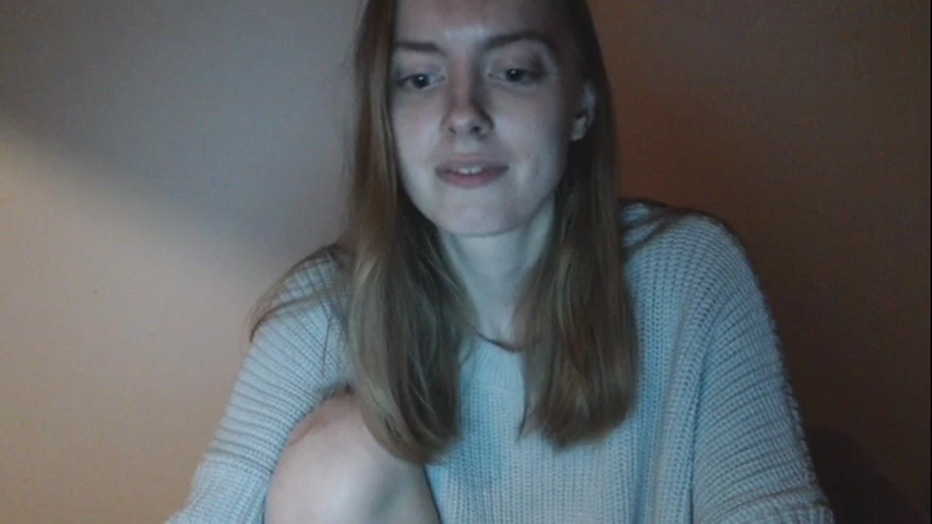 Gallery image thumbnail from CutieLilo's myfreecams stream on, 10/21/2024, 12:53 image 12 of 20