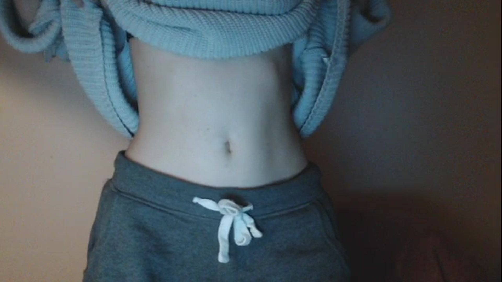 Gallery image thumbnail from CutieLilo's myfreecams stream on, 10/21/2024, 12:53 image 18 of 20