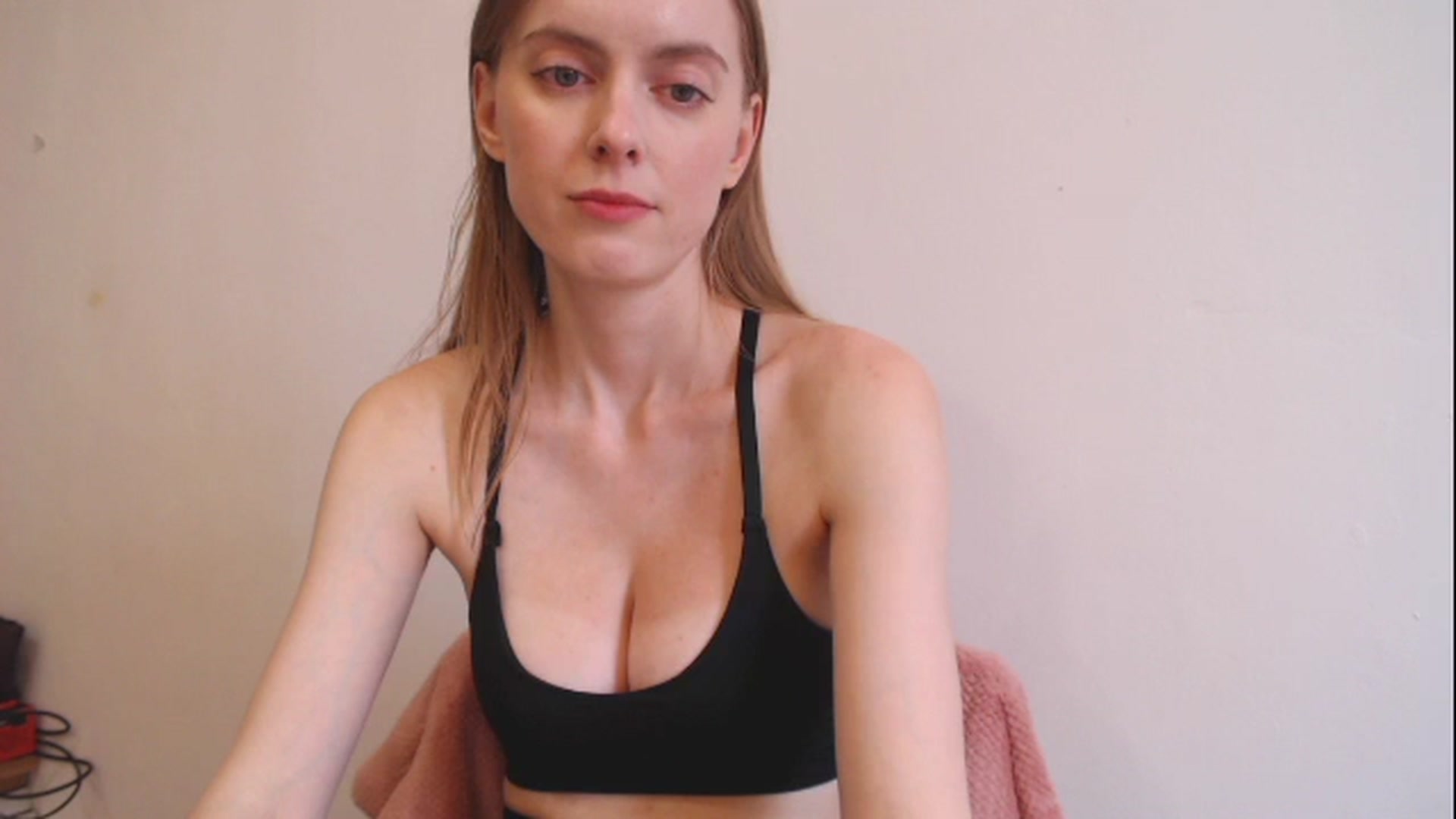 Gallery image thumbnail from CutieLilo's myfreecams stream on, 03/11/2025, 11:48 image 4 of 20