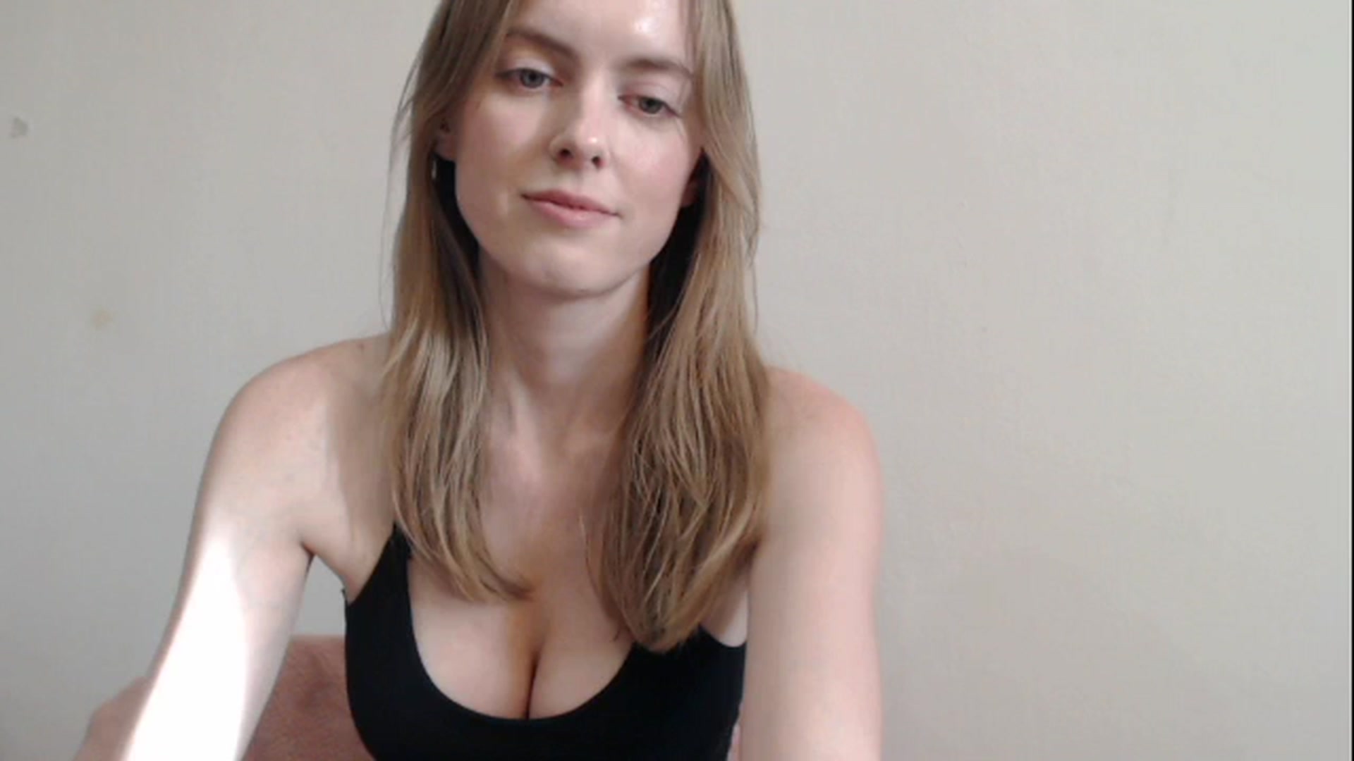Gallery image thumbnail from CutieLilo's myfreecams stream on, 03/20/2025, 11:55 image 2 of 20