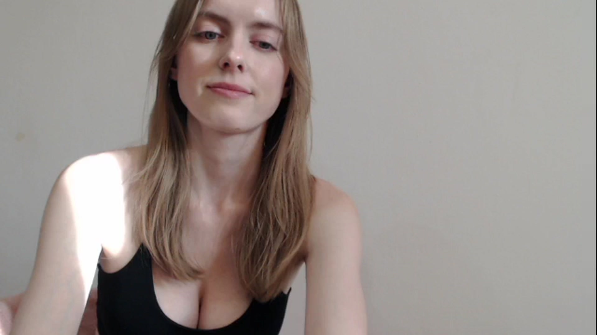 Gallery image thumbnail from CutieLilo's myfreecams stream on, 03/20/2025, 11:55 image 6 of 20