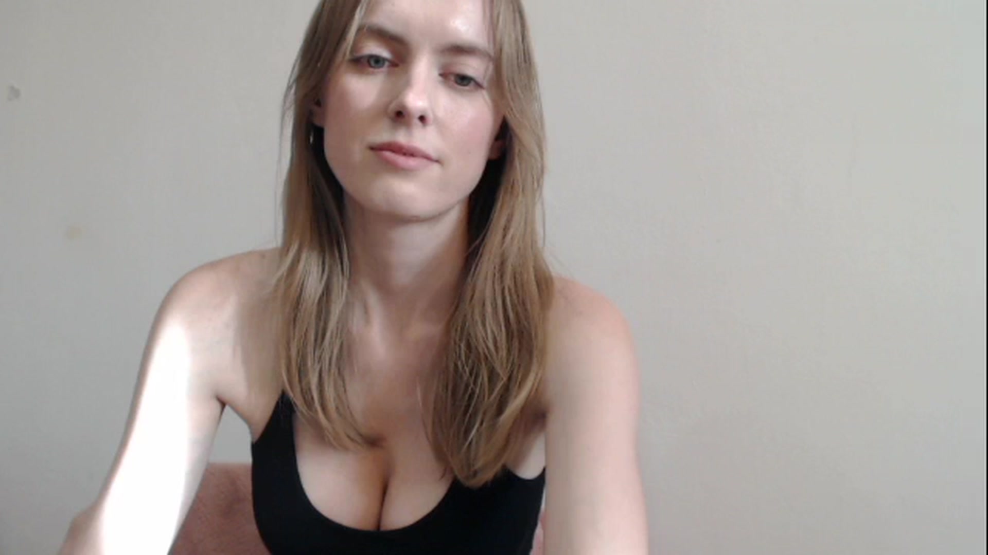 Gallery image thumbnail from CutieLilo's myfreecams stream on, 03/20/2025, 11:55 image 3 of 20