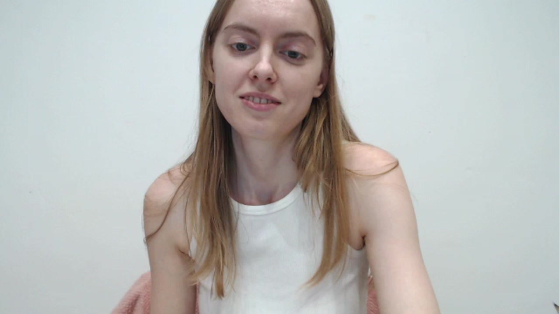 Gallery image thumbnail from CutieLilo's myfreecams stream on, 06/21/2025, 15:47 image 14 of 20