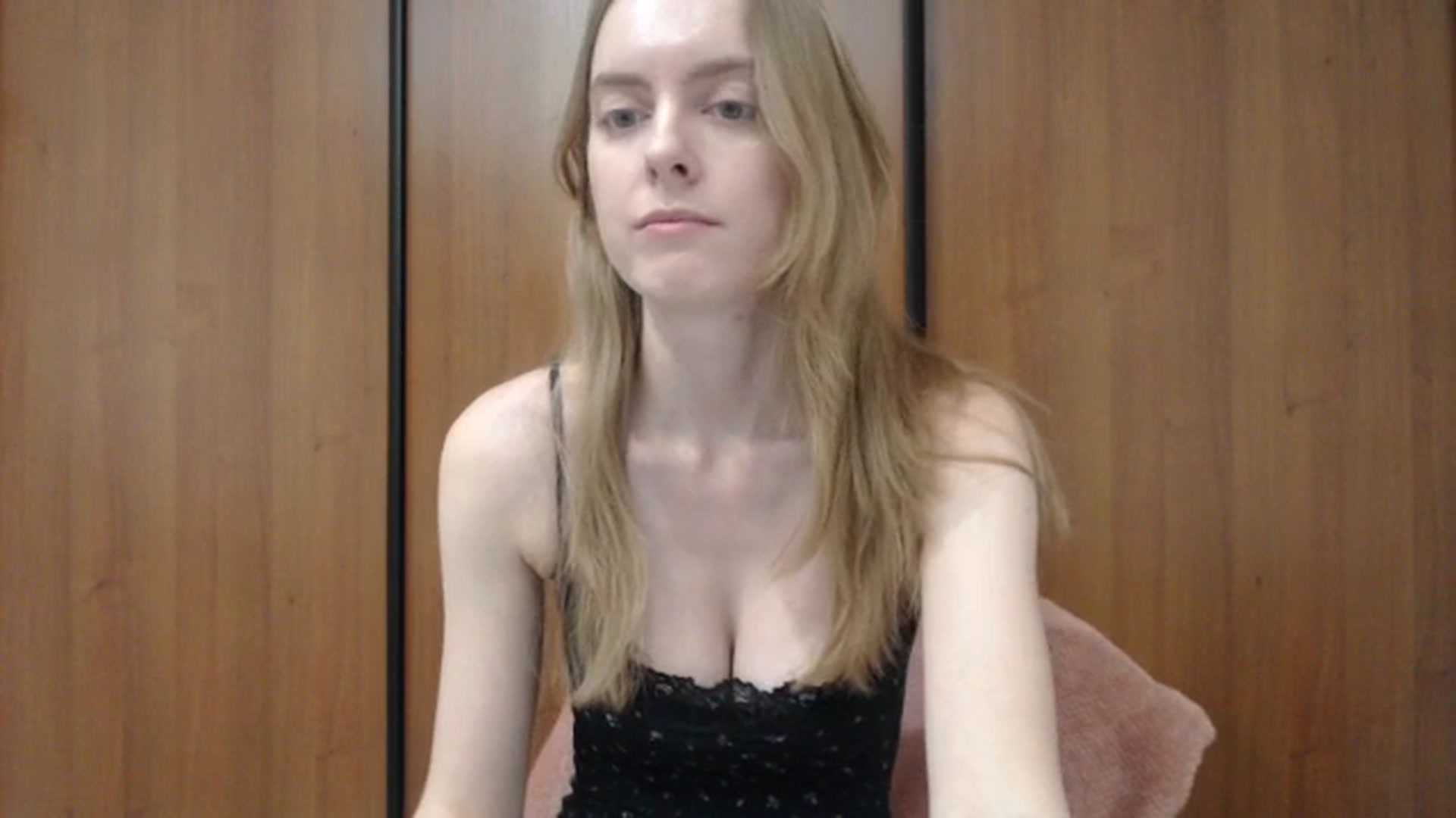 Gallery image thumbnail from CutieLilo's myfreecams stream on, 11/27/2025, 07:47 image 19 of 20