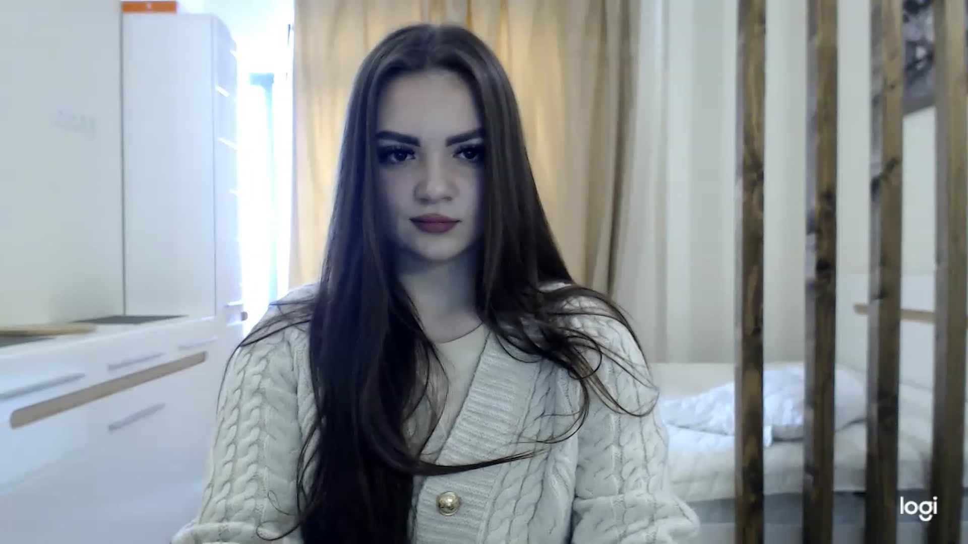 Gallery image thumbnail from CutieMoonX's myfreecams stream on, 02/25/2023, 12:21 image 14 of 20