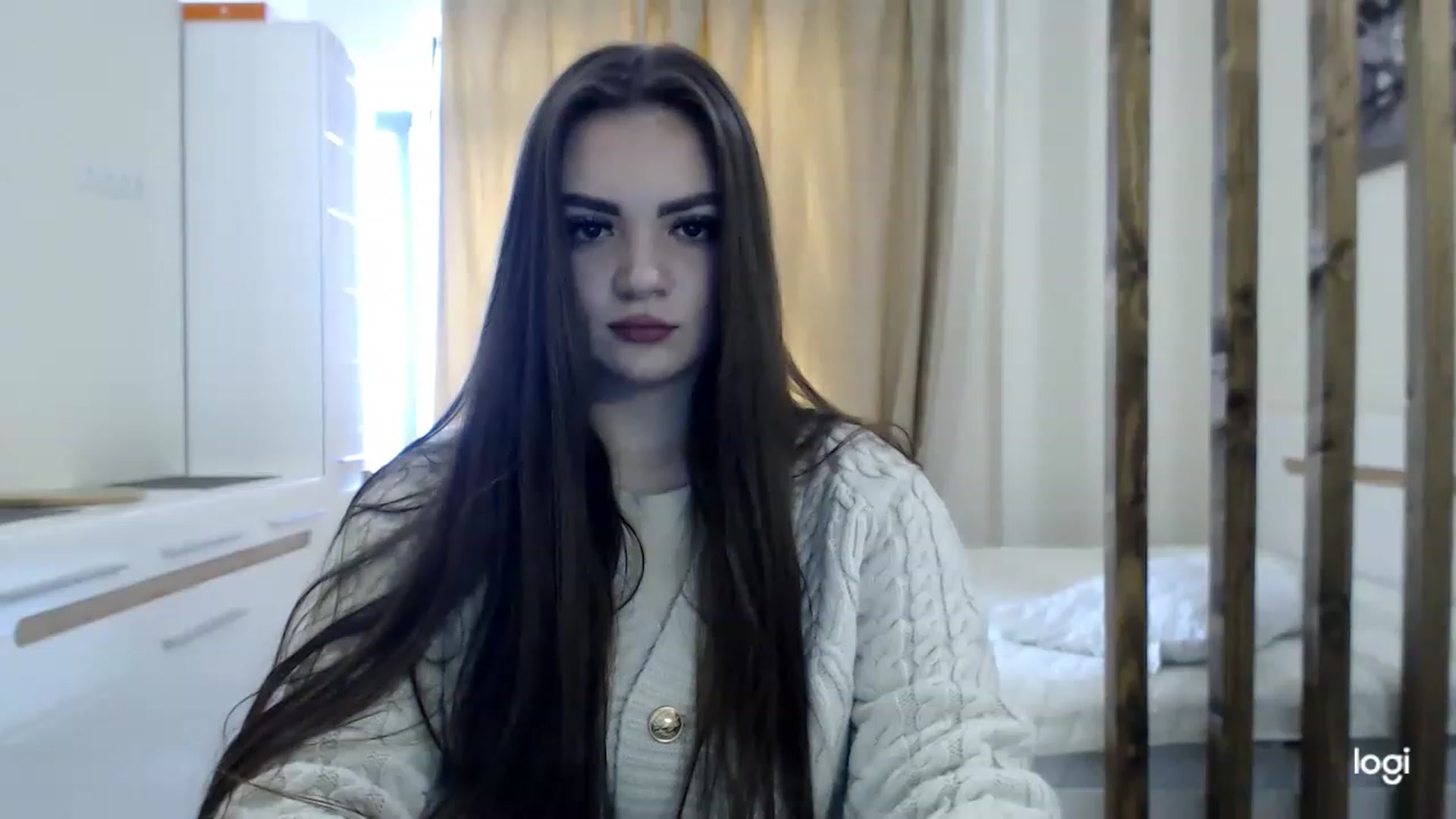 Gallery image thumbnail from CutieMoonX's myfreecams stream on, 02/25/2023, 12:21 image 18 of 20