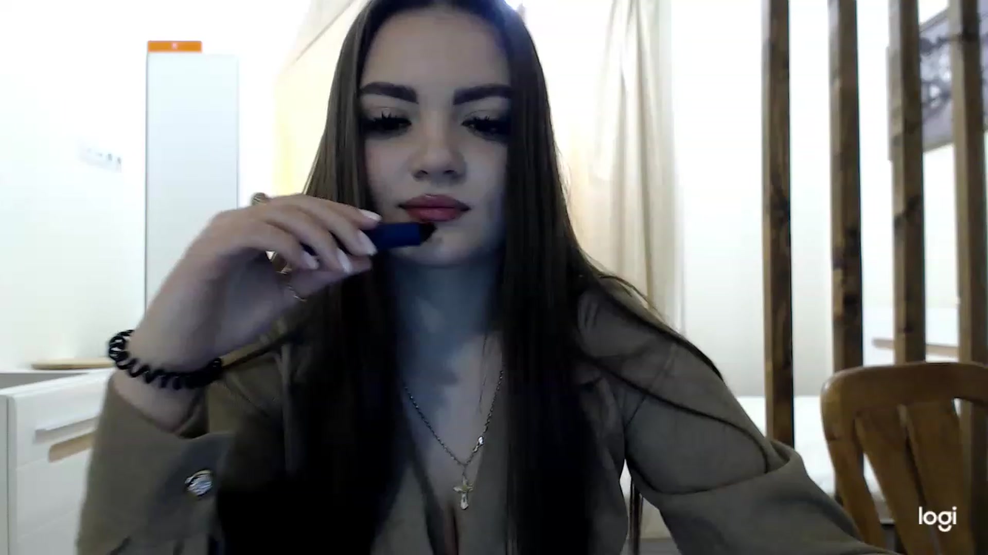 Gallery image thumbnail from CutieMoonX's myfreecams stream on, 02/28/2023, 09:29 image 11 of 20