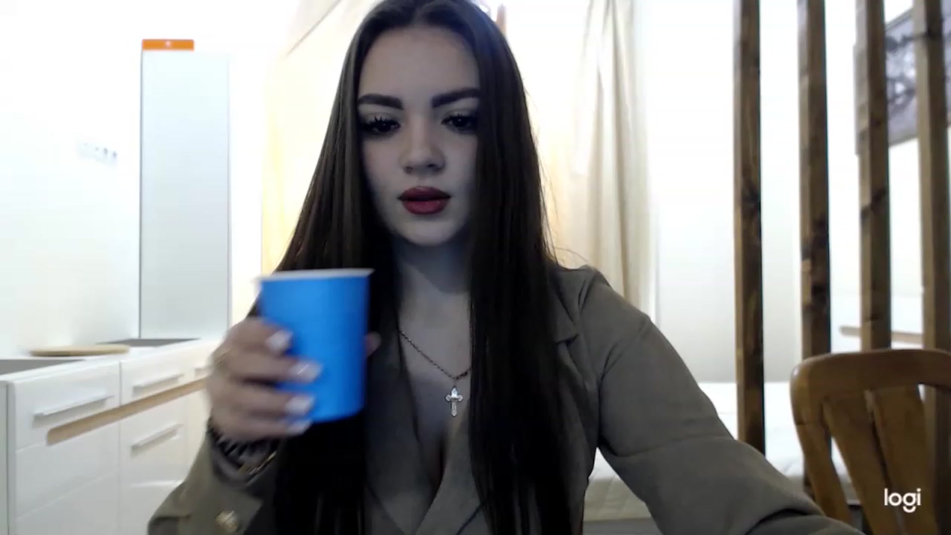 Gallery image thumbnail from CutieMoonX's myfreecams stream on, 02/28/2023, 09:29 image 1 of 20