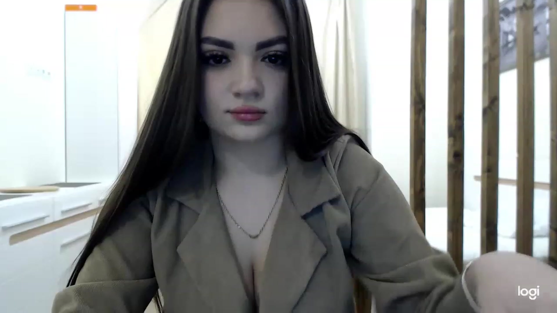 Gallery image thumbnail from CutieMoonX's myfreecams stream on, 03/01/2023, 12:10 image 14 of 20