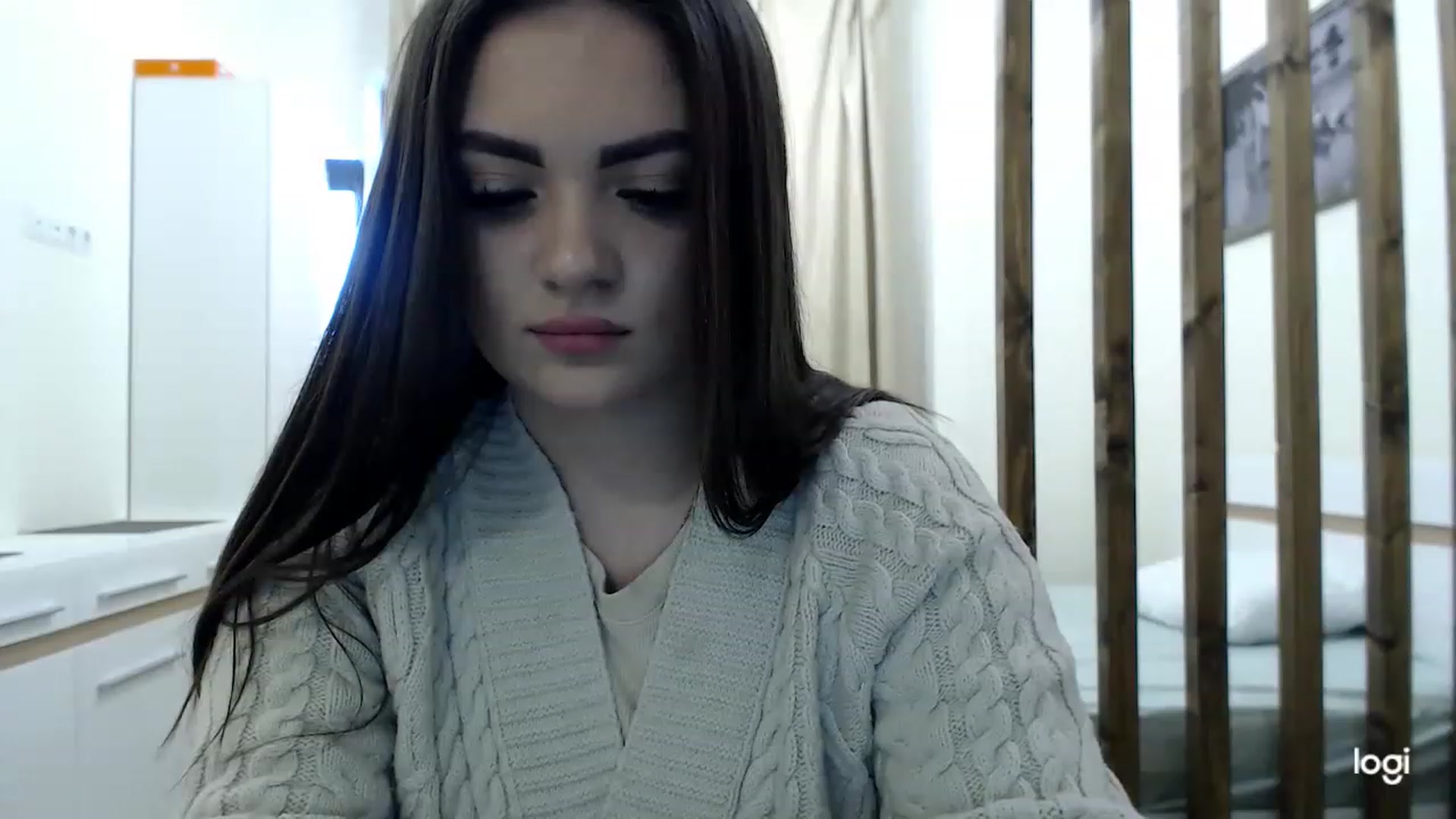 Gallery image thumbnail from CutieMoonX's myfreecams stream on, 03/02/2023, 15:13 image 15 of 20