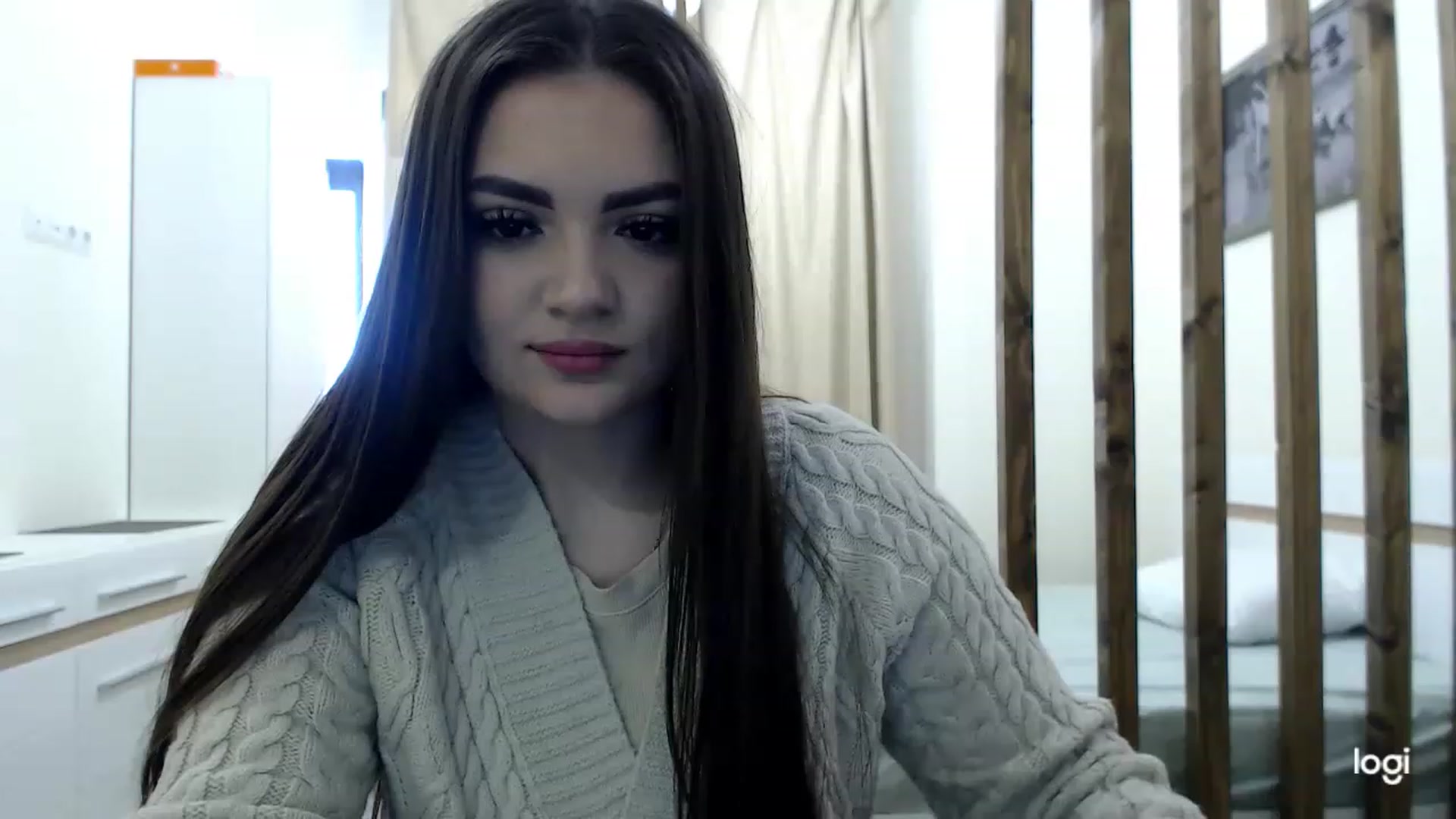 Gallery image thumbnail from CutieMoonX's myfreecams stream on, 03/02/2023, 15:13 image 2 of 20
