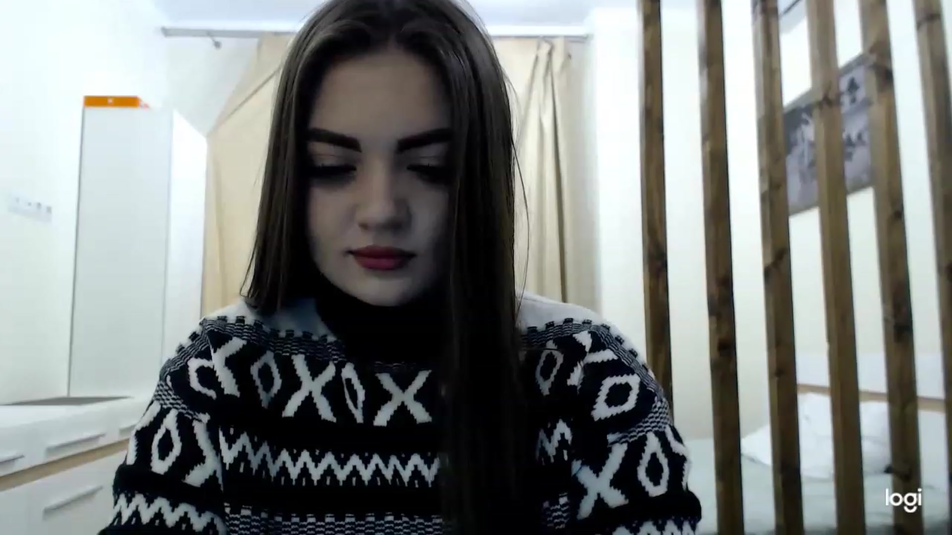 Gallery image thumbnail from CutieMoonX's myfreecams stream on, 03/06/2023, 14:35 image 13 of 20