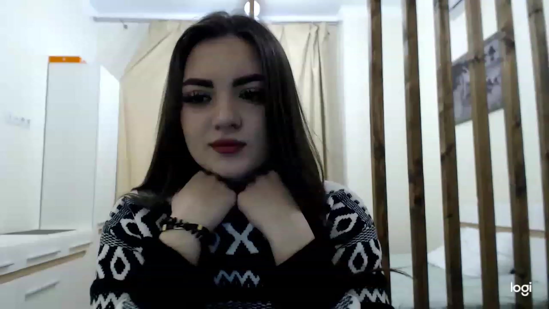 Gallery image thumbnail from CutieMoonX's myfreecams stream on, 03/06/2023, 14:35 image 2 of 20