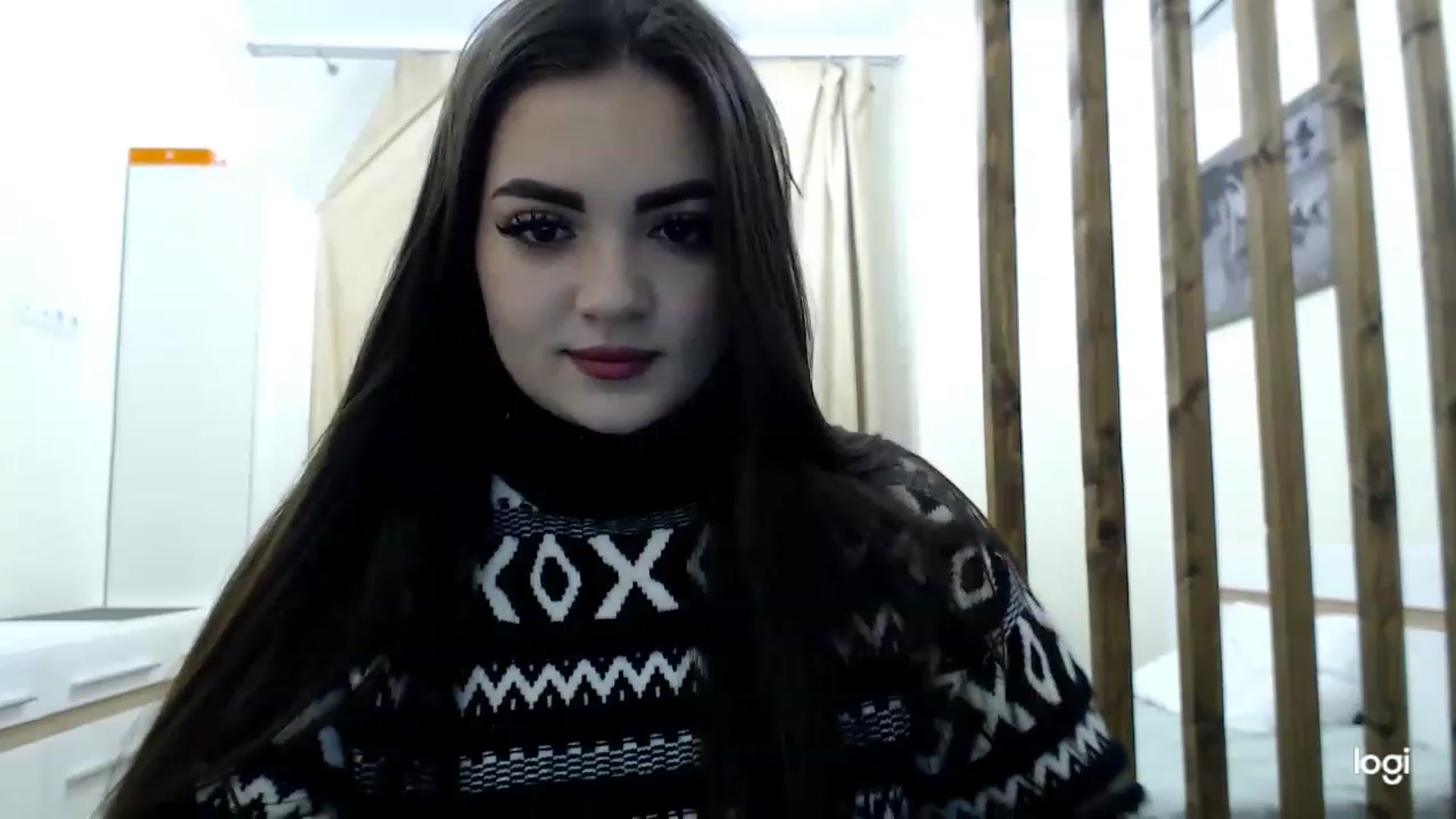 Gallery image thumbnail from CutieMoonX's myfreecams stream on, 03/06/2023, 14:35 image 6 of 20