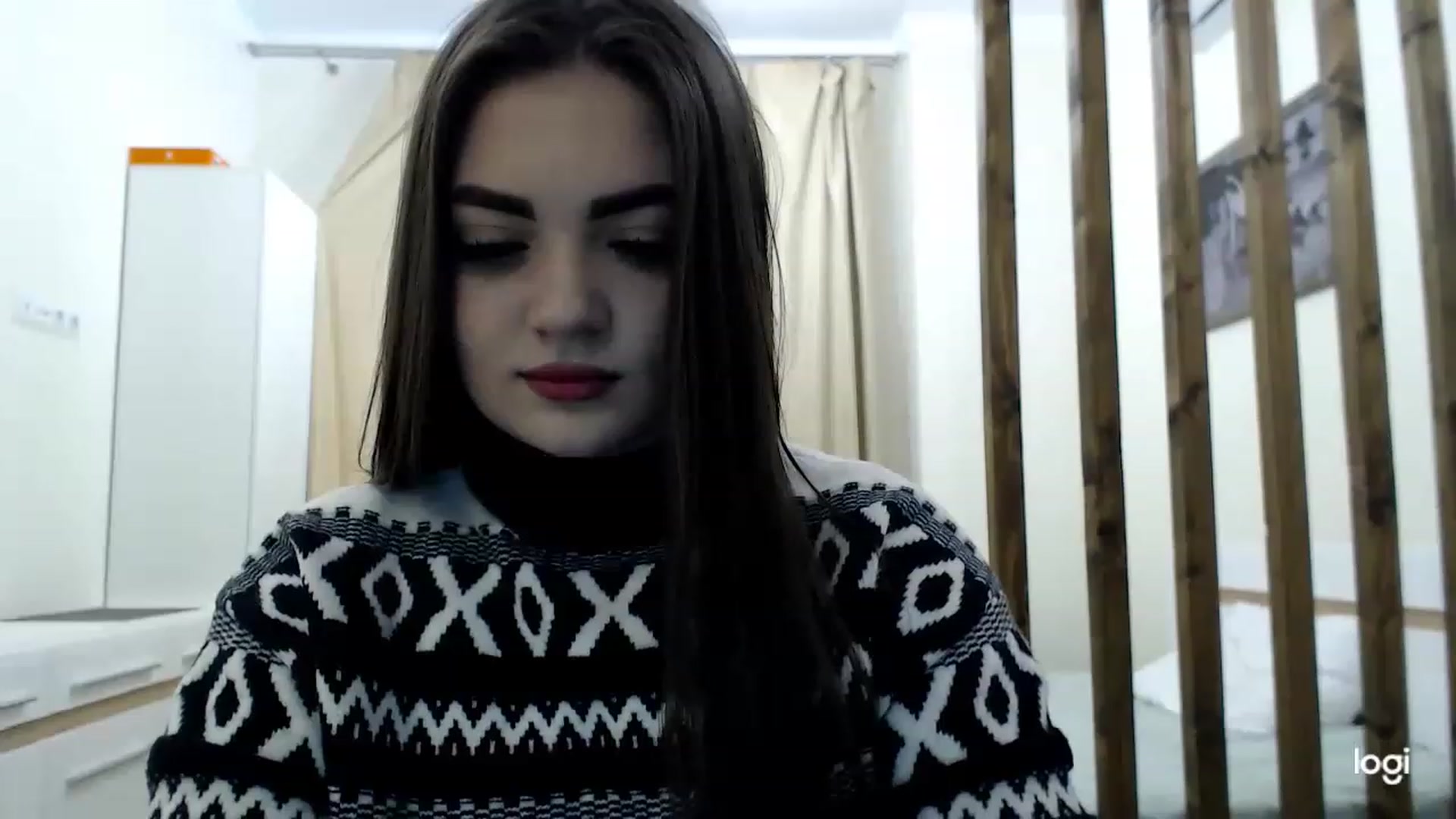 Gallery image thumbnail from CutieMoonX's myfreecams stream on, 03/06/2023, 14:35 image 11 of 20