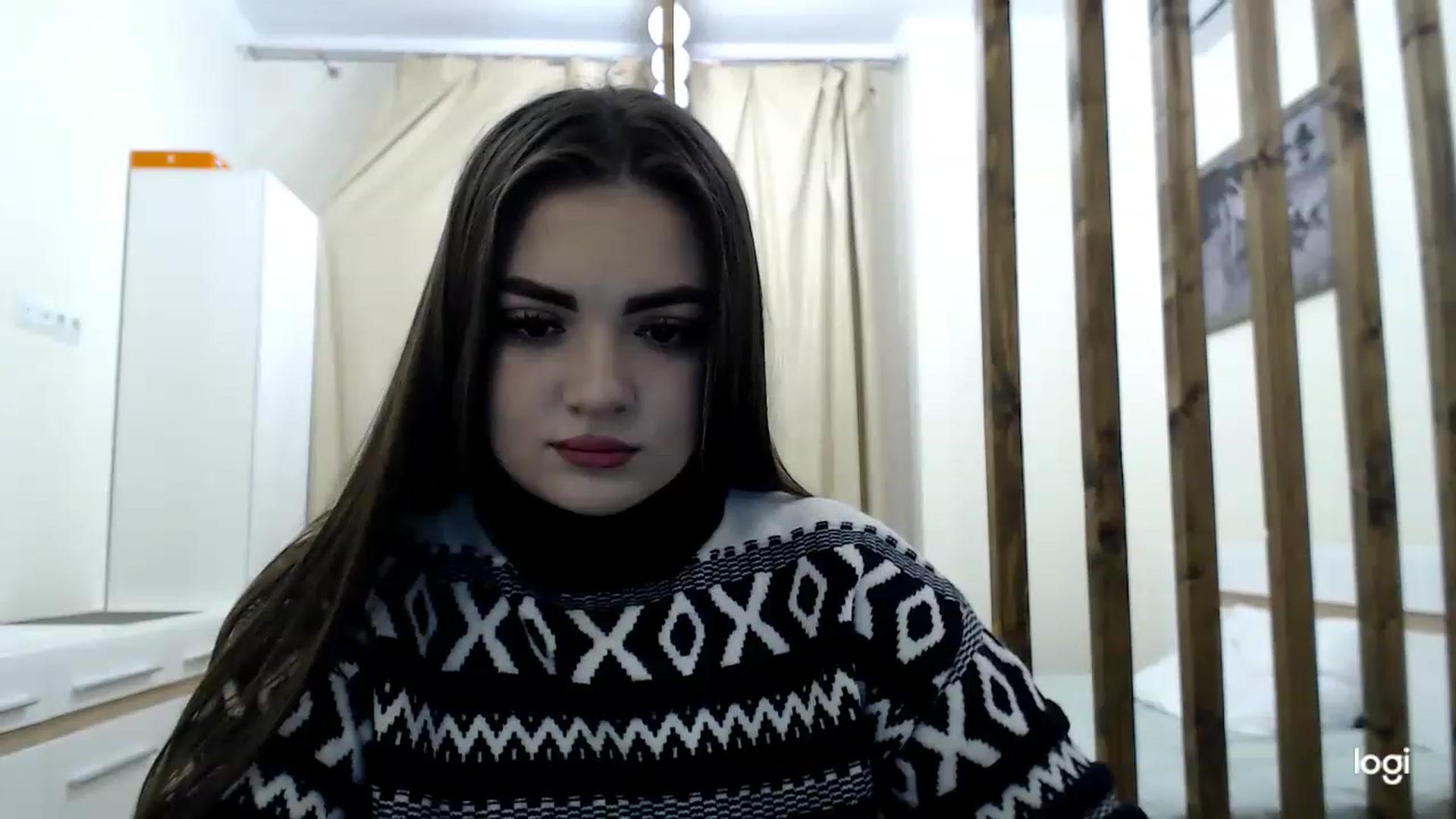 Gallery image thumbnail from CutieMoonX's myfreecams stream on, 03/06/2023, 16:16 image 9 of 20