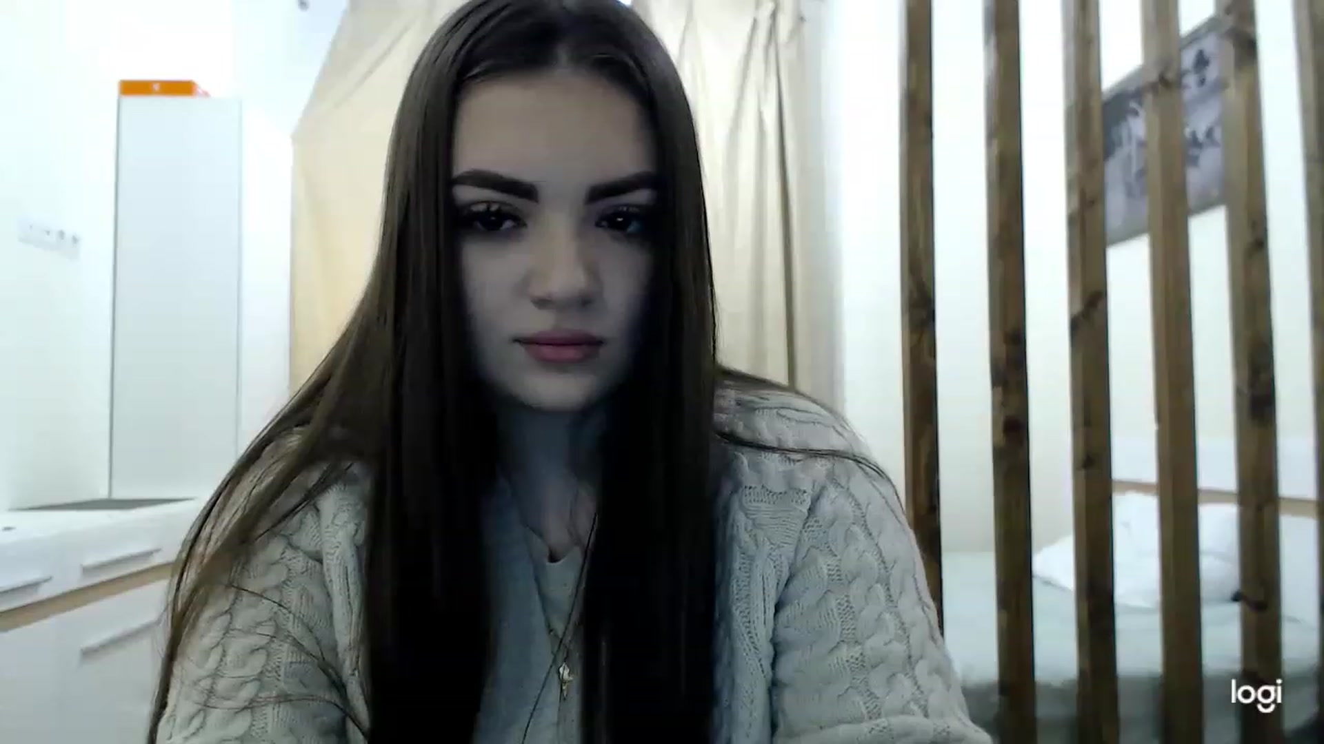 Gallery image thumbnail from CutieMoonX's myfreecams stream on, 03/07/2023, 14:17 image 4 of 20