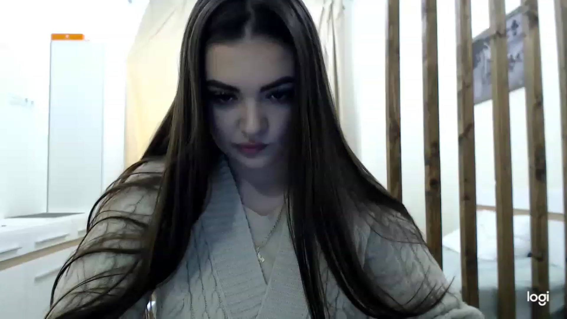 Gallery image thumbnail from CutieMoonX's myfreecams stream on, 03/07/2023, 14:17 image 12 of 20
