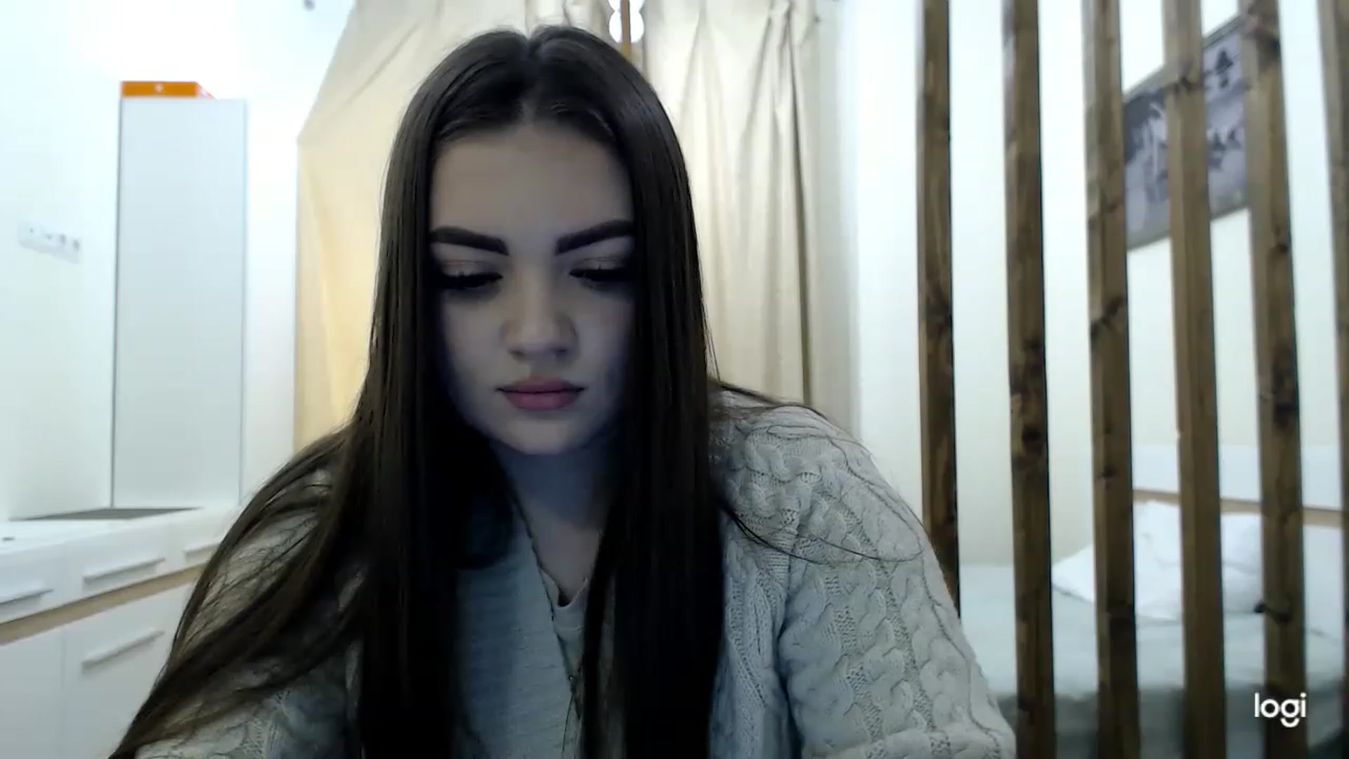 Gallery image thumbnail from CutieMoonX's myfreecams stream on, 03/07/2023, 14:17 image 9 of 20