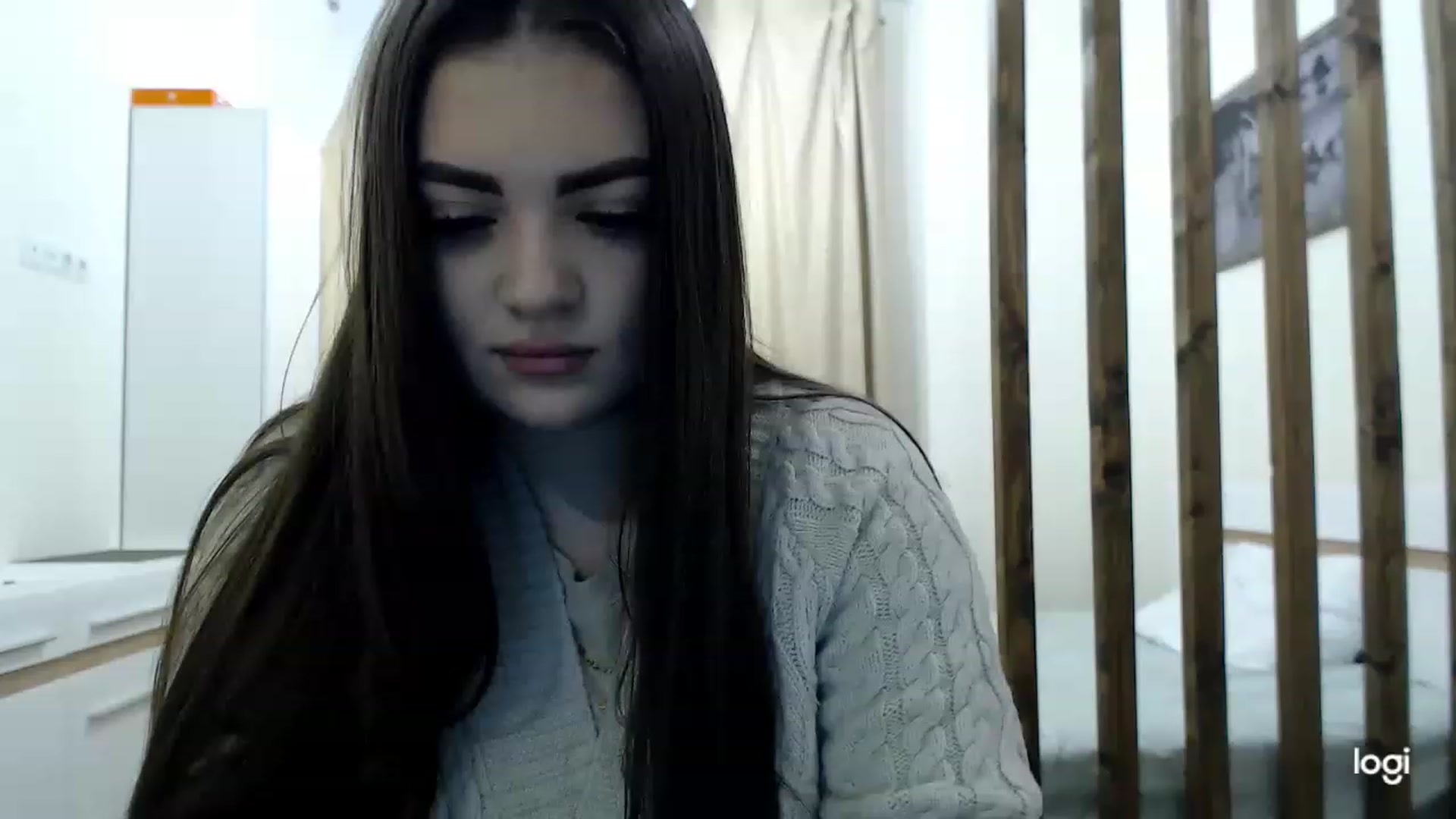 Gallery image thumbnail from CutieMoonX's myfreecams stream on, 03/07/2023, 14:17 image 2 of 20