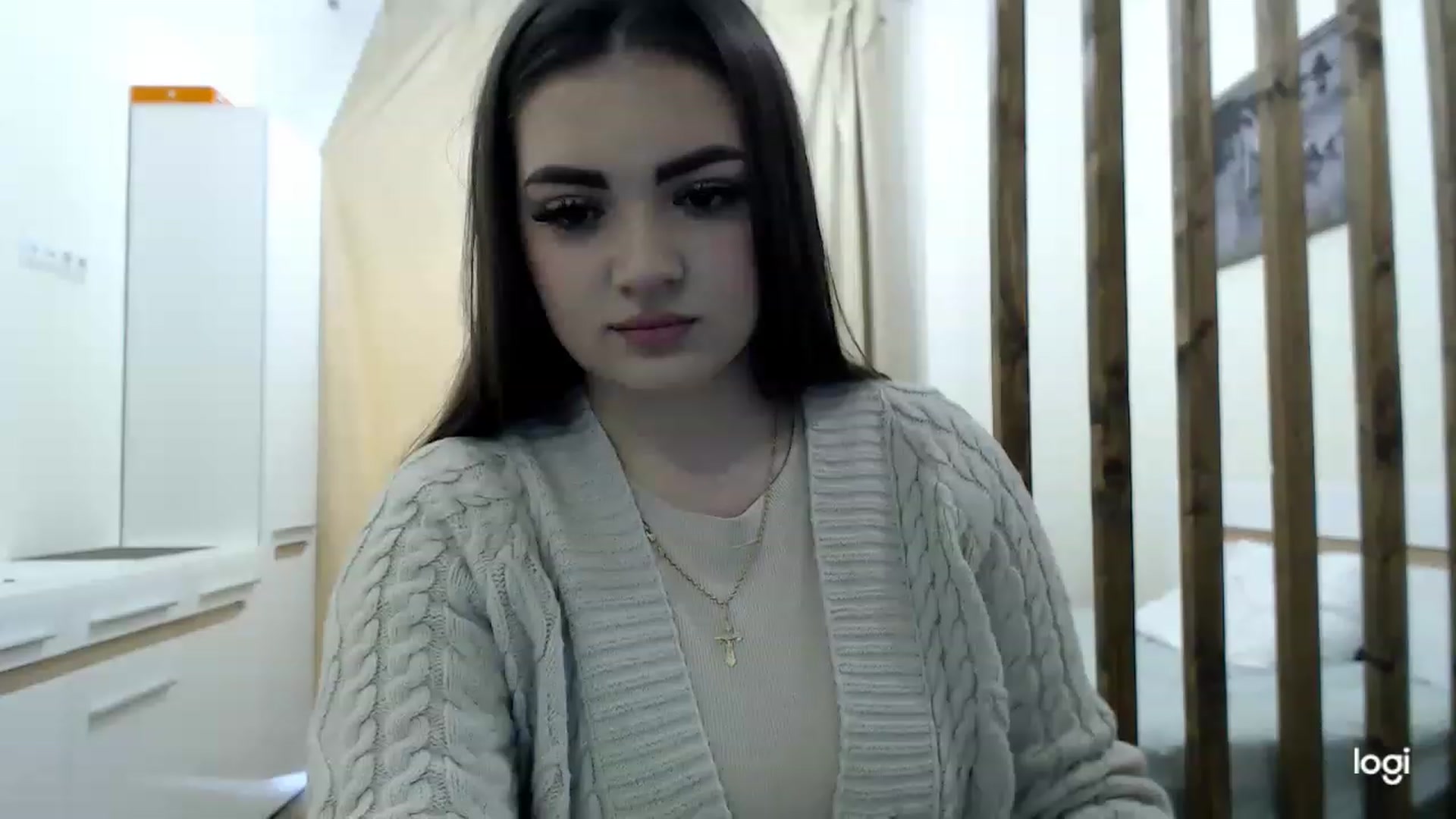 Gallery image thumbnail from CutieMoonX's myfreecams stream on, 03/07/2023, 14:17 image 15 of 20