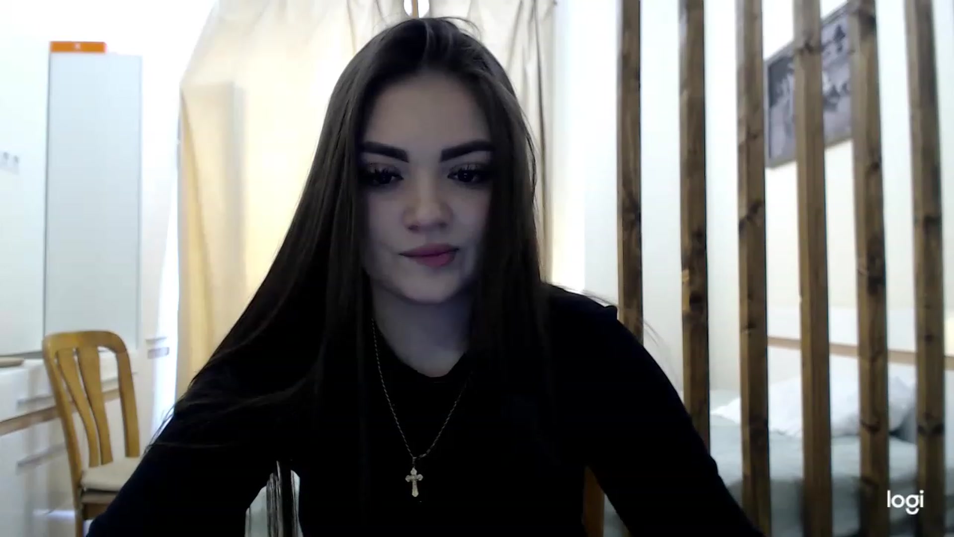 Gallery image thumbnail from CutieMoonX's myfreecams stream on, 03/08/2023, 09:11 image 6 of 20