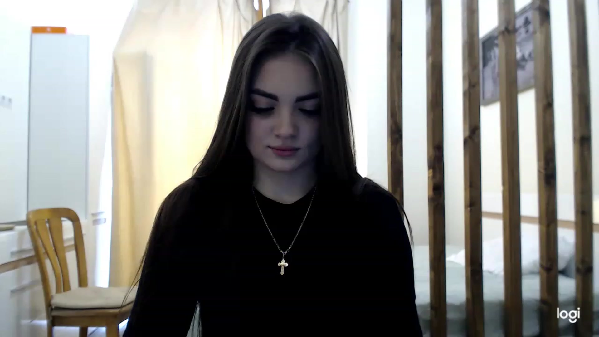 Gallery image thumbnail from CutieMoonX's myfreecams stream on, 03/08/2023, 09:11 image 3 of 20