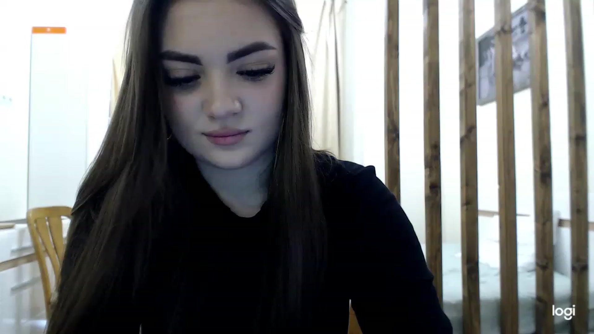 Gallery image thumbnail from CutieMoonX's myfreecams stream on, 03/08/2023, 09:50 image 6 of 20