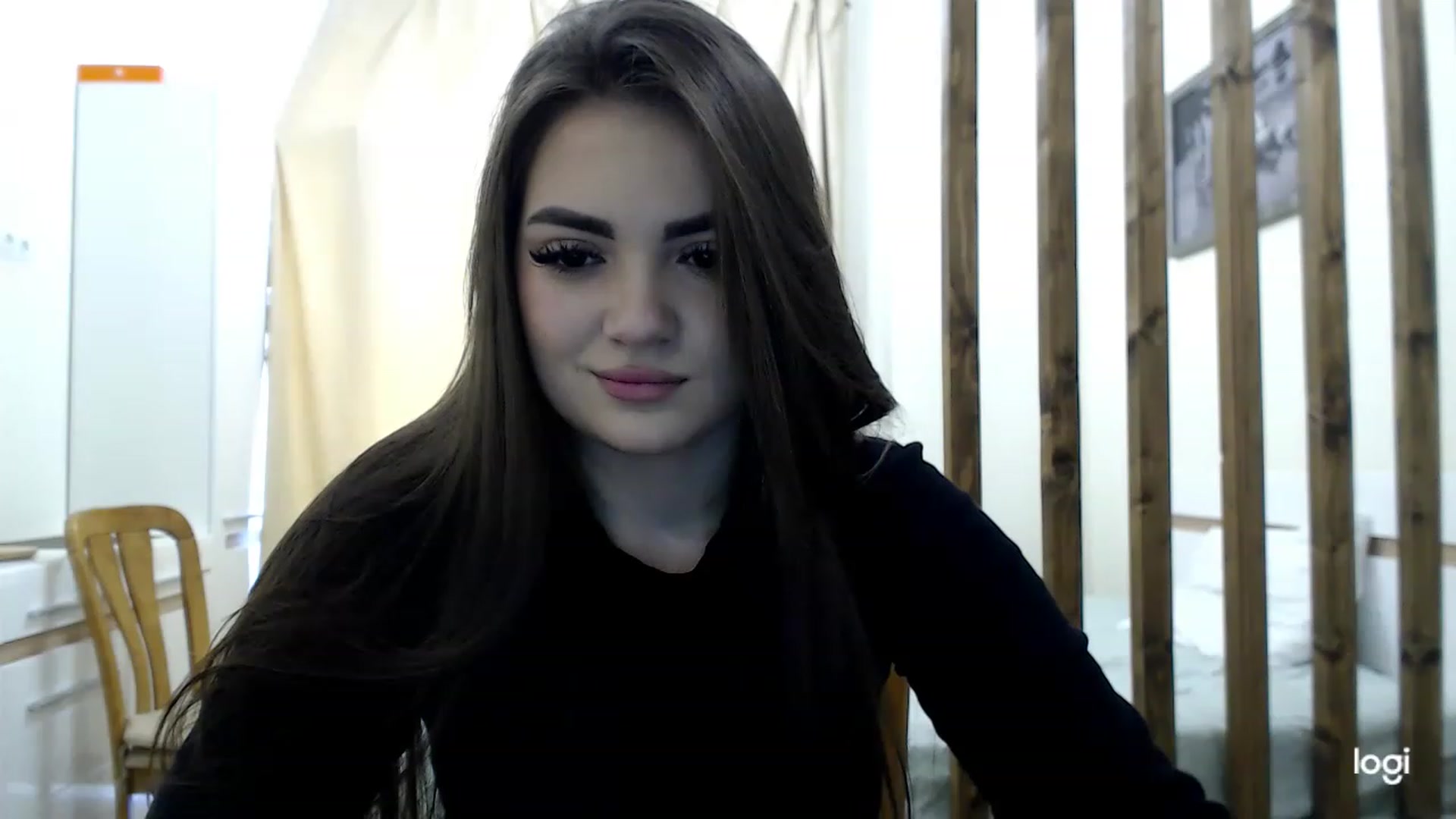 Gallery image thumbnail from CutieMoonX's myfreecams stream on, 03/08/2023, 09:50 image 10 of 20