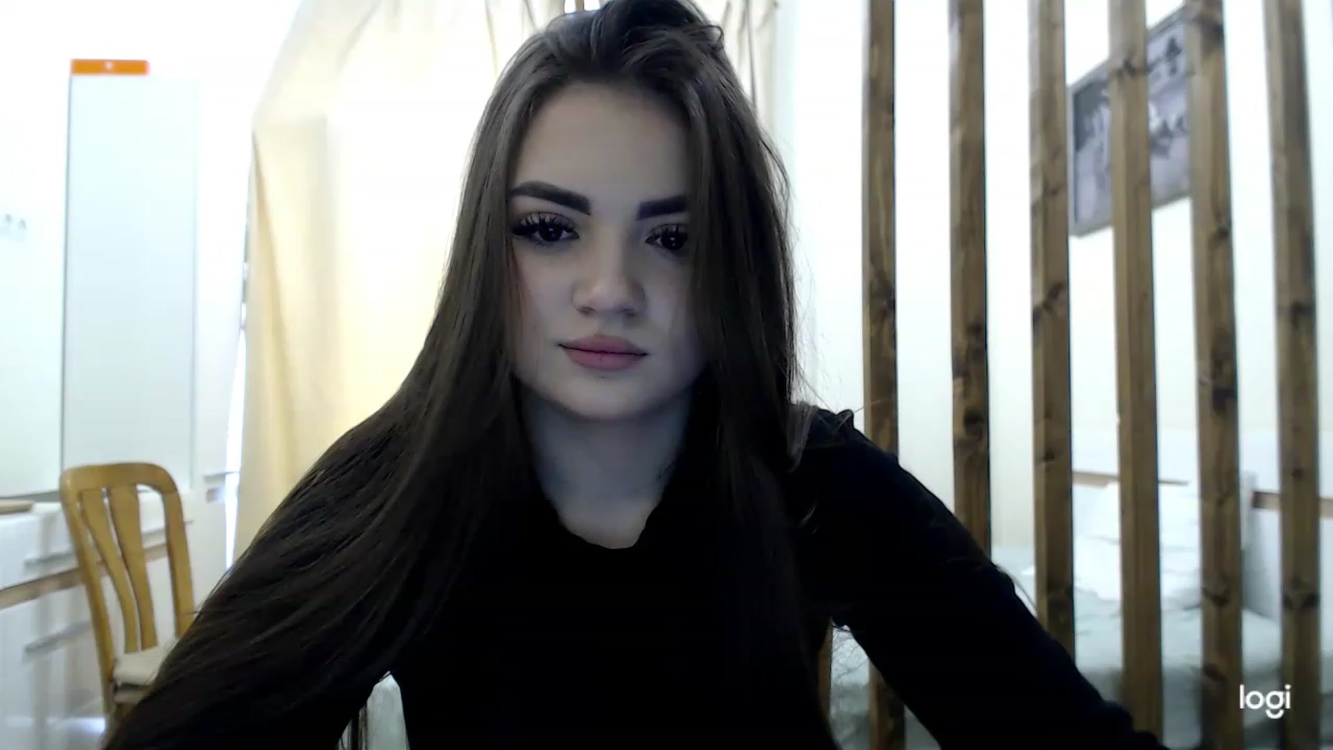 Gallery image thumbnail from CutieMoonX's myfreecams stream on, 03/08/2023, 09:50 image 4 of 20