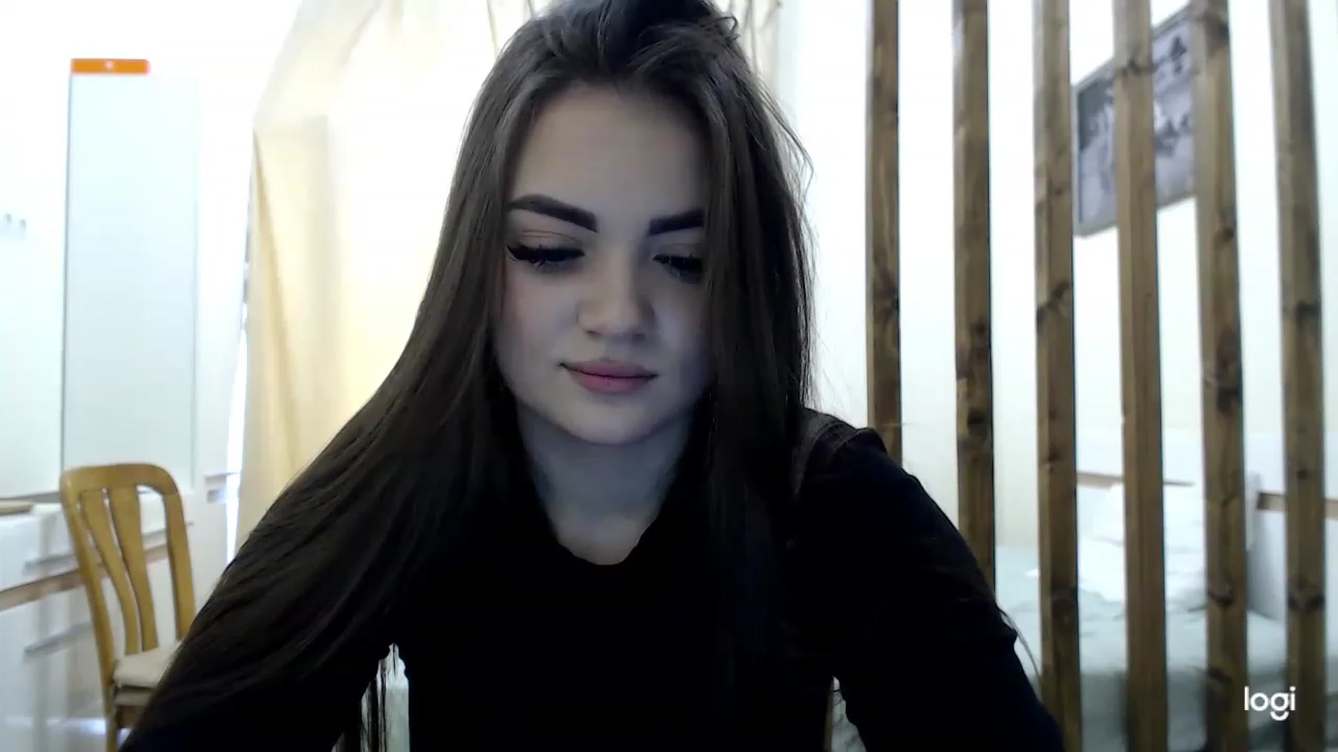 Gallery image thumbnail from CutieMoonX's myfreecams stream on, 03/08/2023, 09:50 image 2 of 20