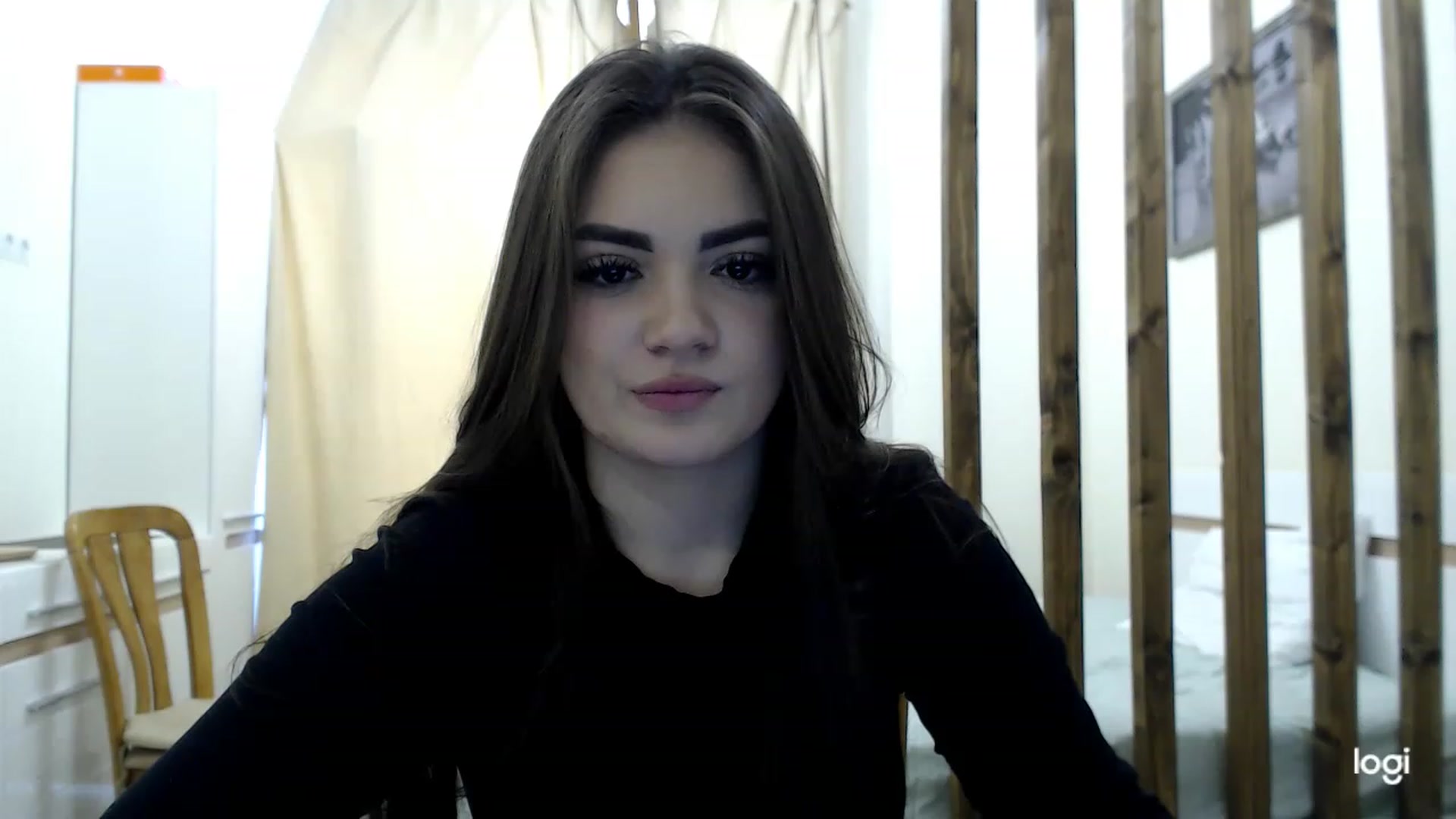 Gallery image thumbnail from CutieMoonX's myfreecams stream on, 03/08/2023, 10:43 image 16 of 20