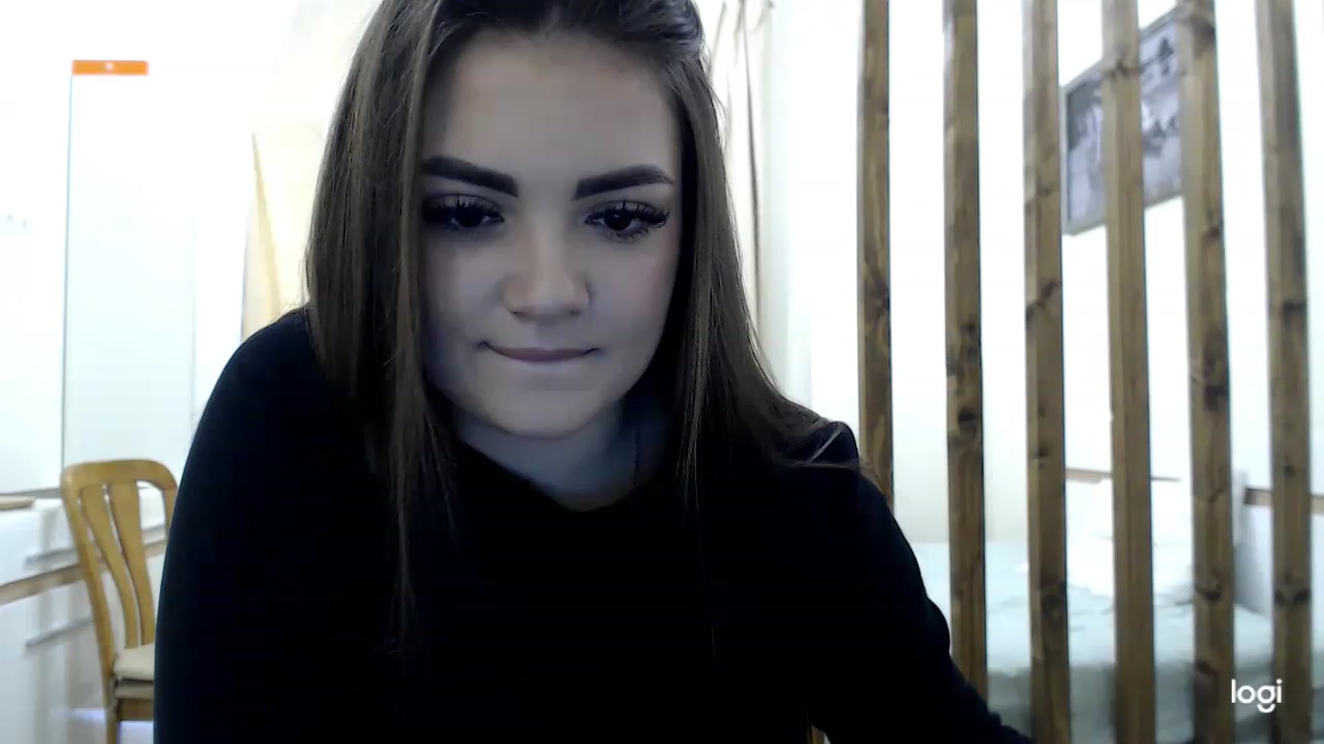 Gallery image thumbnail from CutieMoonX's myfreecams stream on, 03/08/2023, 11:06 image 12 of 20