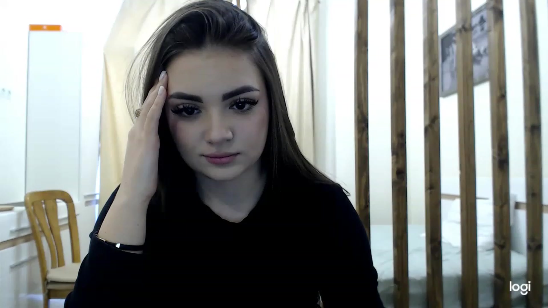 Gallery image thumbnail from CutieMoonX's myfreecams stream on, 03/08/2023, 11:06 image 2 of 20