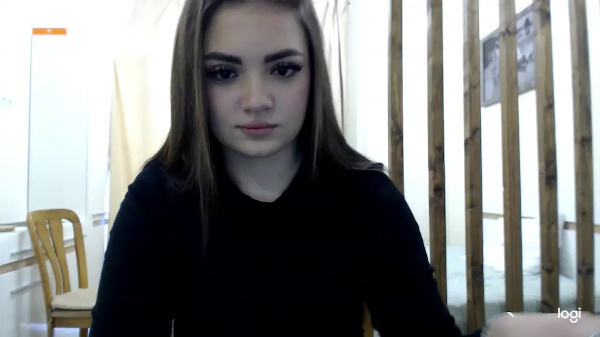 Gallery image thumbnail from CutieMoonX's myfreecams stream on, 03/08/2023, 11:06 image 7 of 20