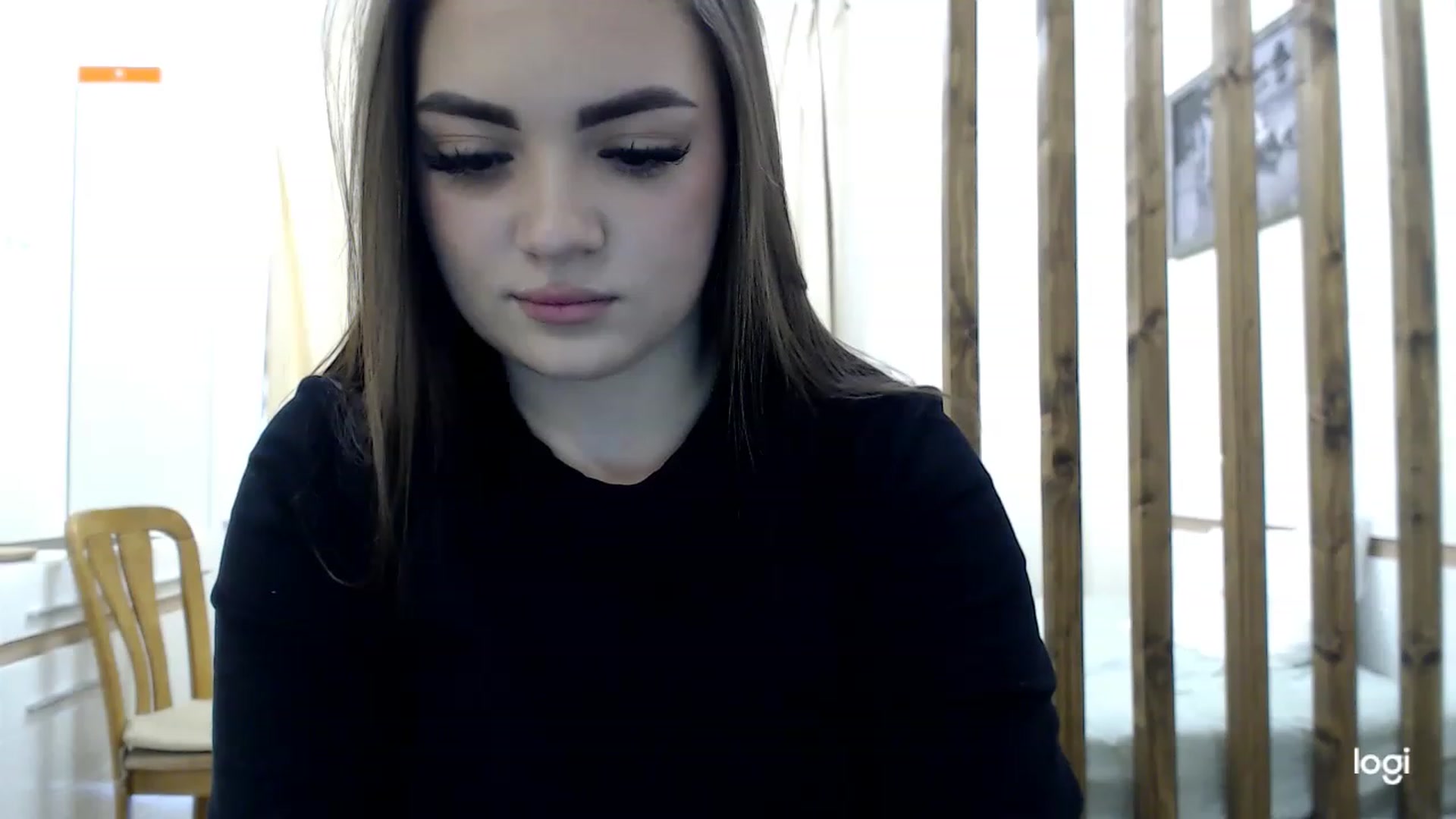 Gallery image thumbnail from CutieMoonX's myfreecams stream on, 03/08/2023, 11:06 image 3 of 20