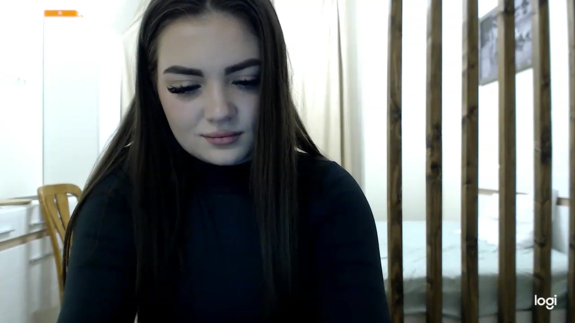 Gallery image thumbnail from CutieMoonX's myfreecams stream on, 03/09/2023, 16:54 image 8 of 20