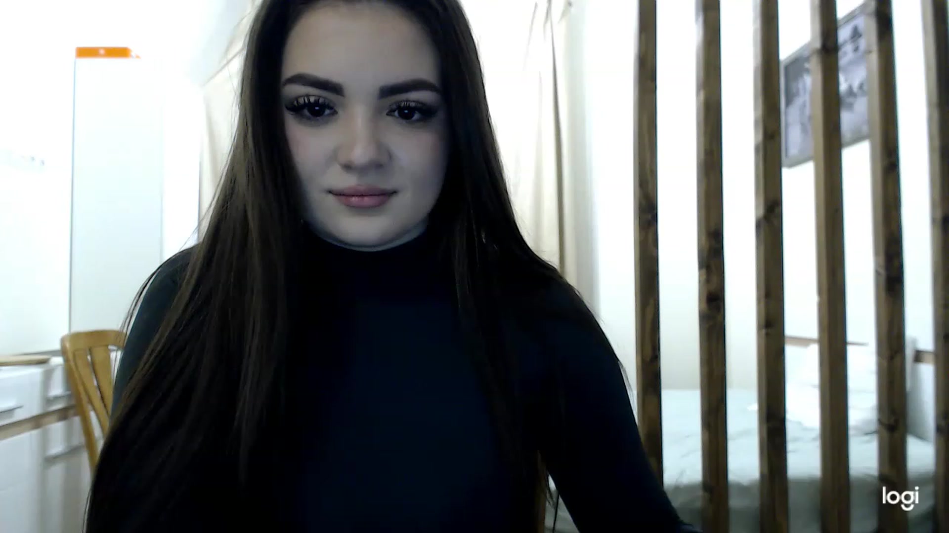 Gallery image thumbnail from CutieMoonX's myfreecams stream on, 03/09/2023, 16:54 image 1 of 20