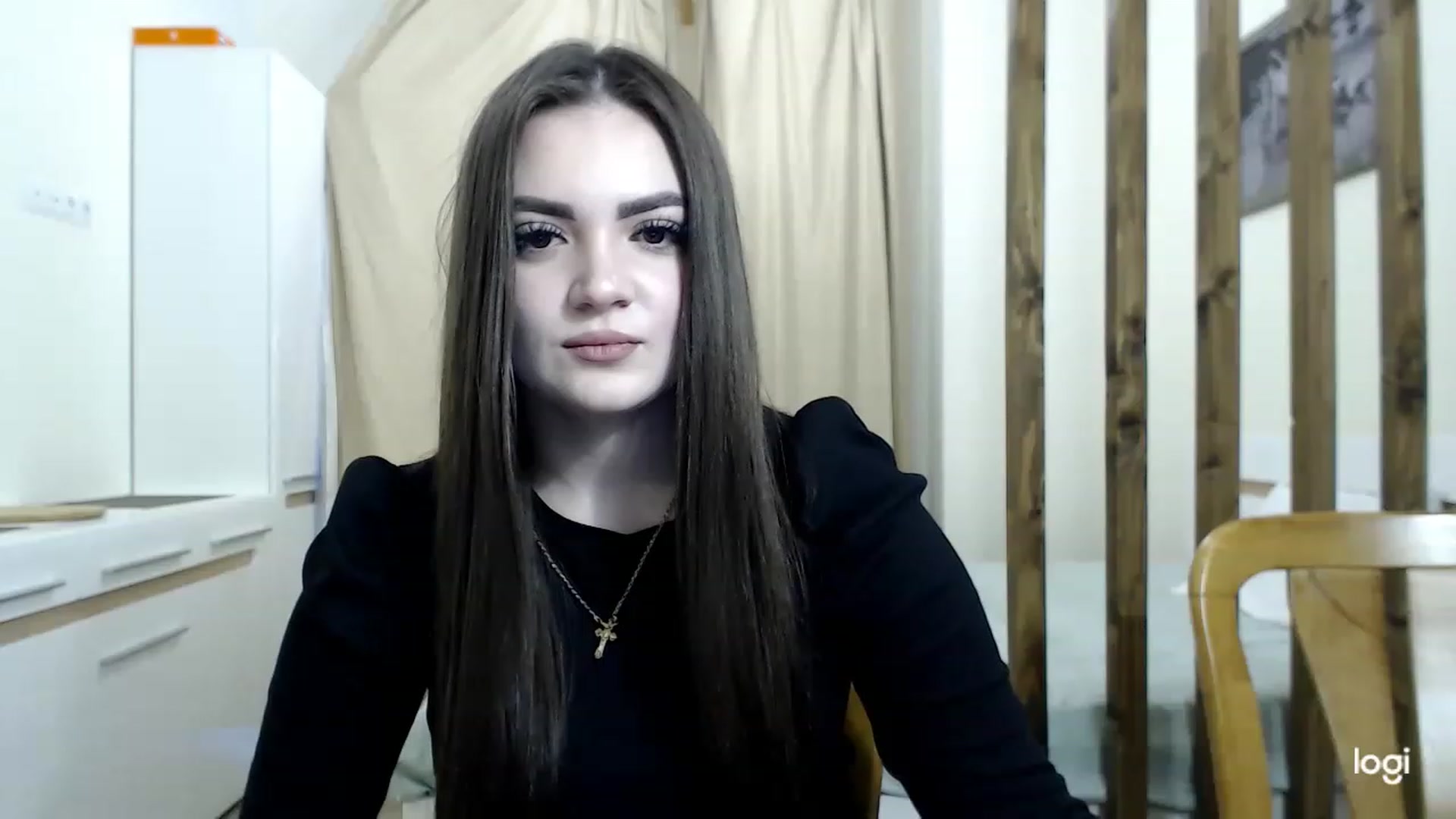 Gallery image thumbnail from CutieMoonX's myfreecams stream on, 03/10/2023, 15:46 image 9 of 20