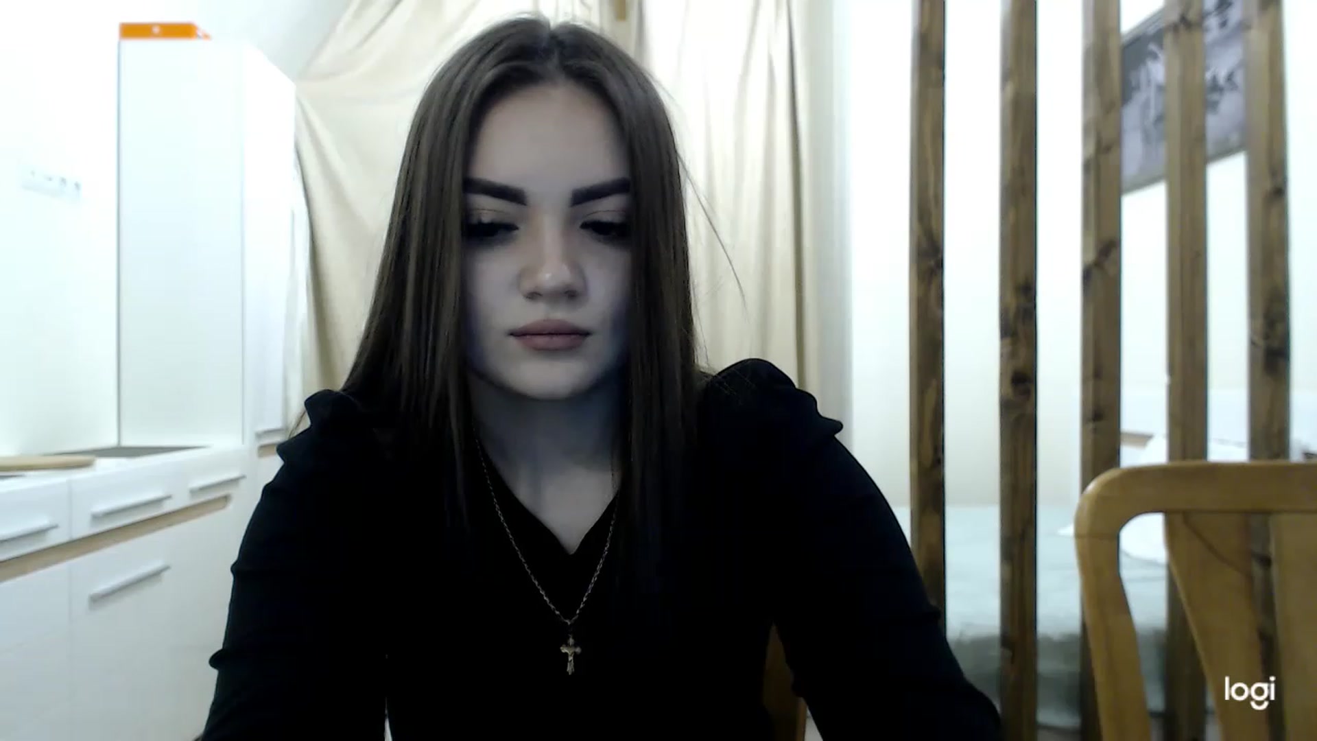 Gallery image thumbnail from CutieMoonX's myfreecams stream on, 03/10/2023, 16:19 image 13 of 20