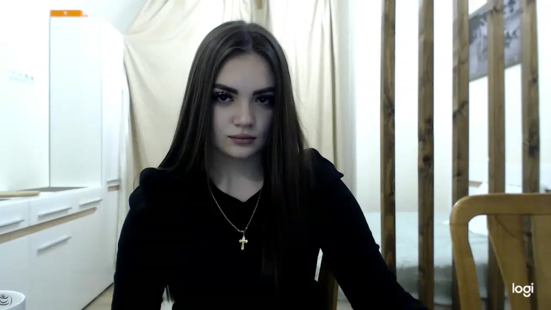 Gallery image thumbnail from CutieMoonX's myfreecams stream on, 03/10/2023, 16:19 image 3 of 20