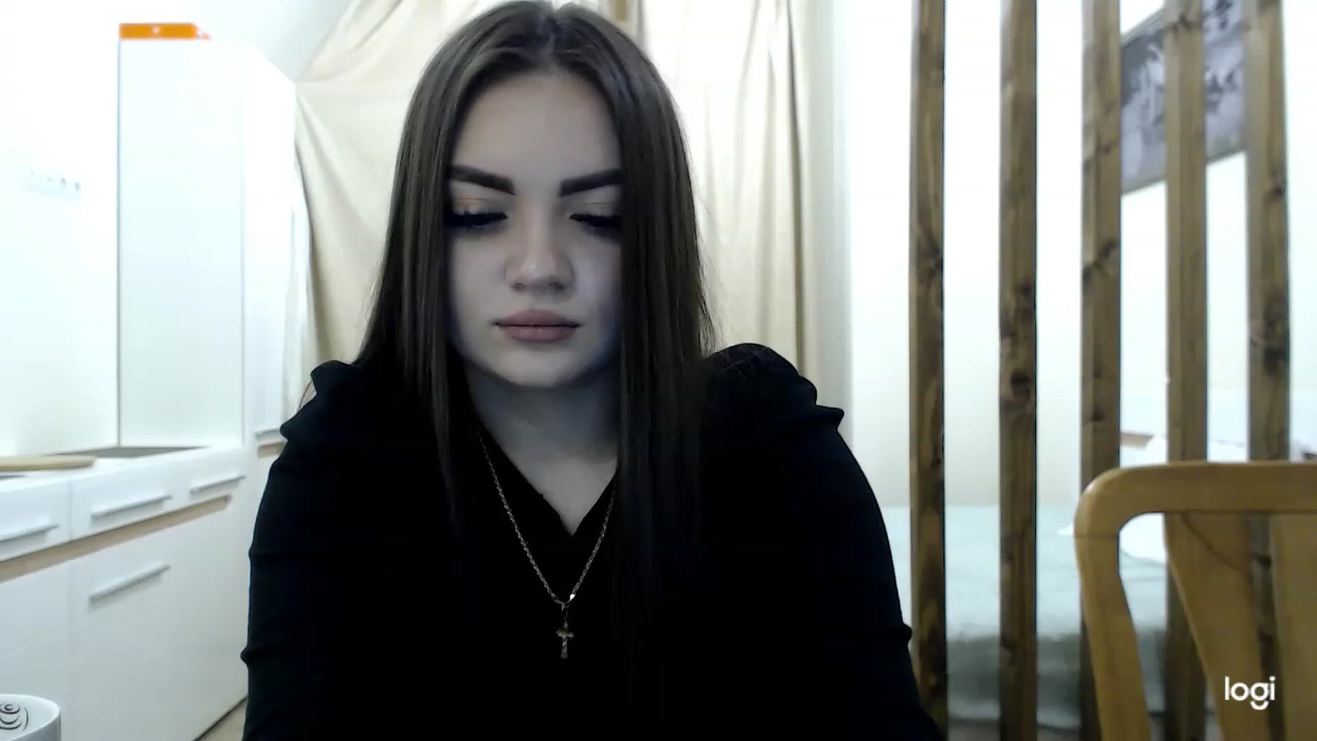 Gallery image thumbnail from CutieMoonX's myfreecams stream on, 03/10/2023, 16:19 image 5 of 20