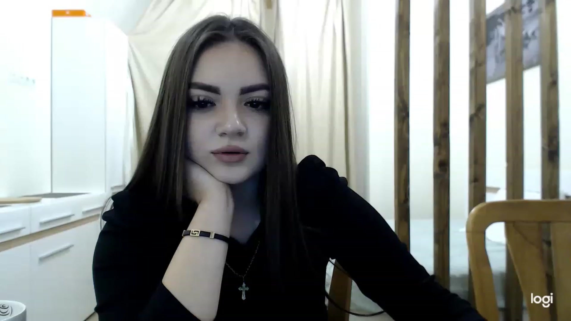 Gallery image thumbnail from CutieMoonX's myfreecams stream on, 03/10/2023, 16:19 image 8 of 20
