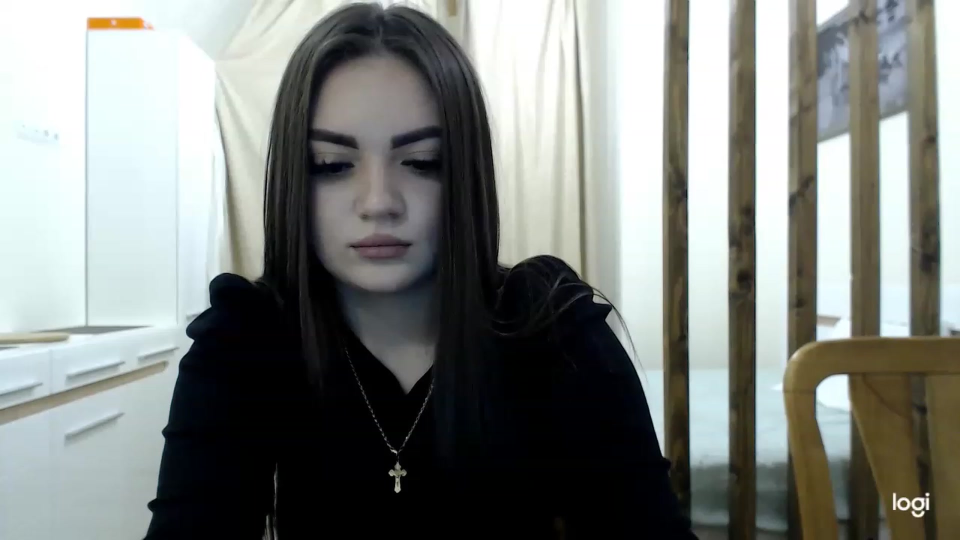 Gallery image thumbnail from CutieMoonX's myfreecams stream on, 03/10/2023, 16:19 image 18 of 20