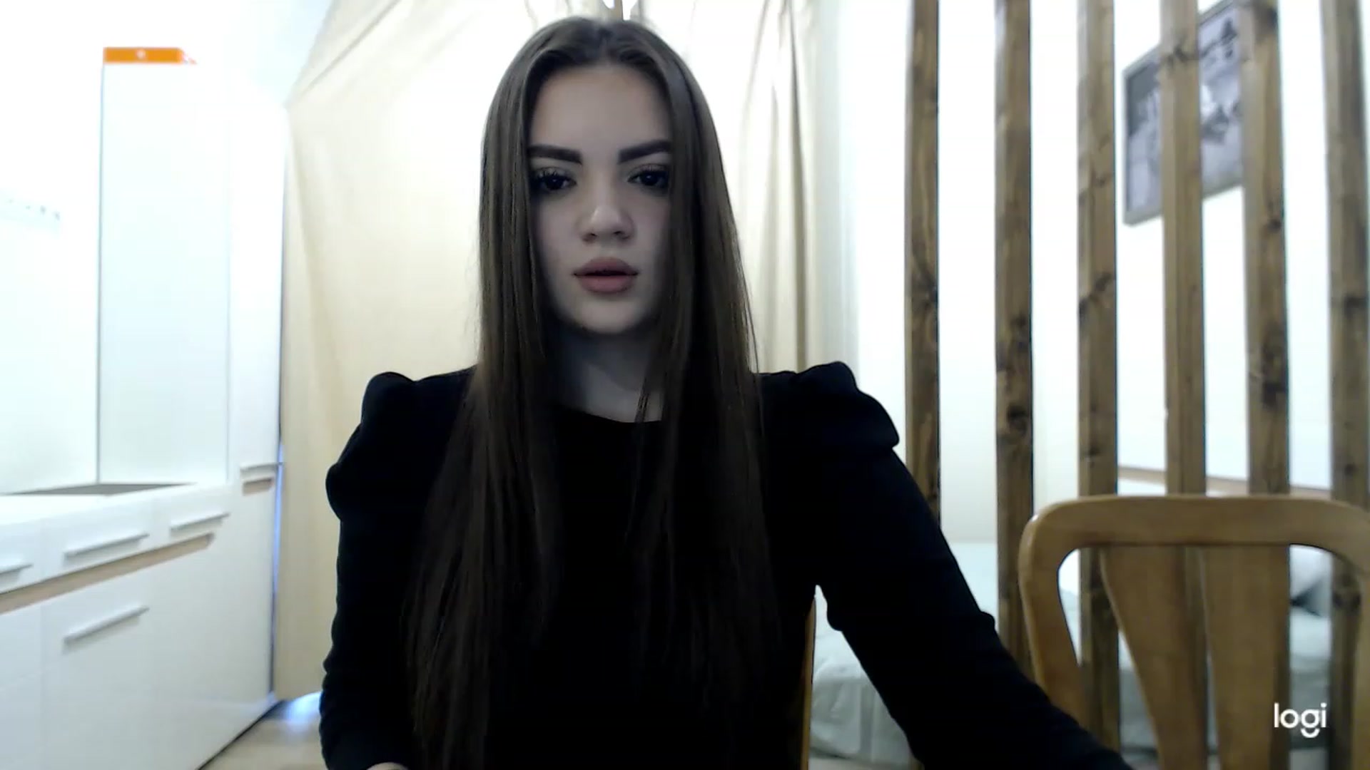 Gallery image thumbnail from CutieMoonX's myfreecams stream on, 03/11/2023, 14:53 image 17 of 20